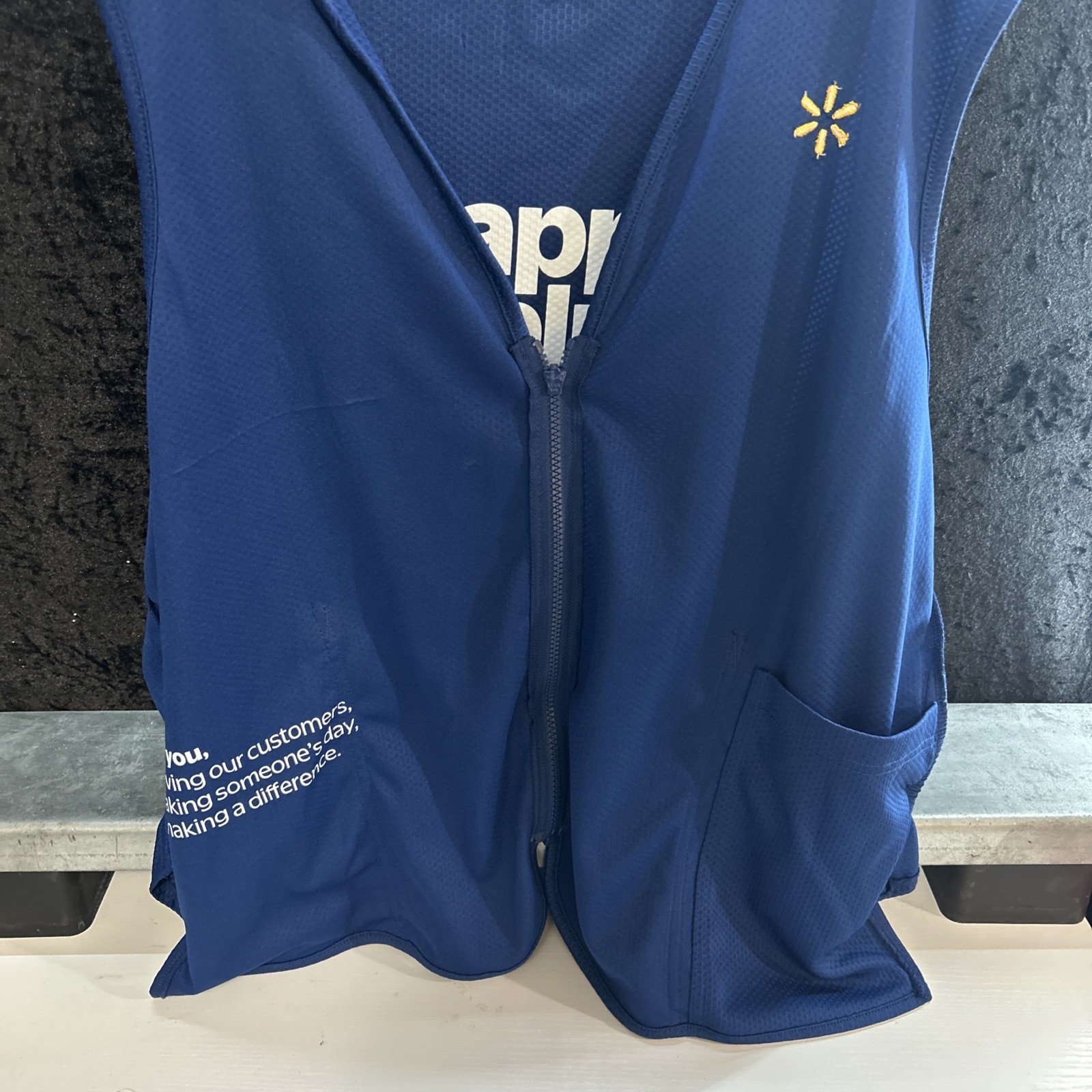 Walmart Employee Uniform Vest 2025 Happy To Help Size XL