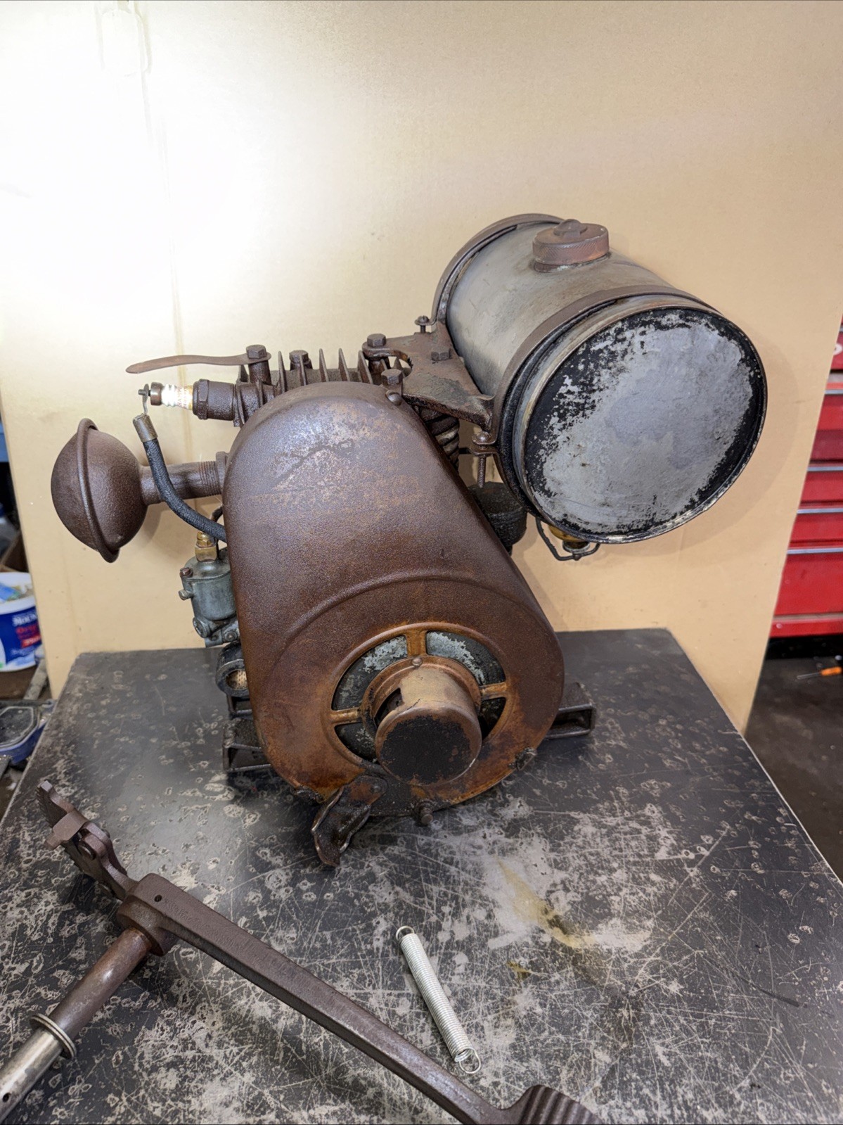 Antique Briggs & Stratton Model H Kick Start Aircooled Engine