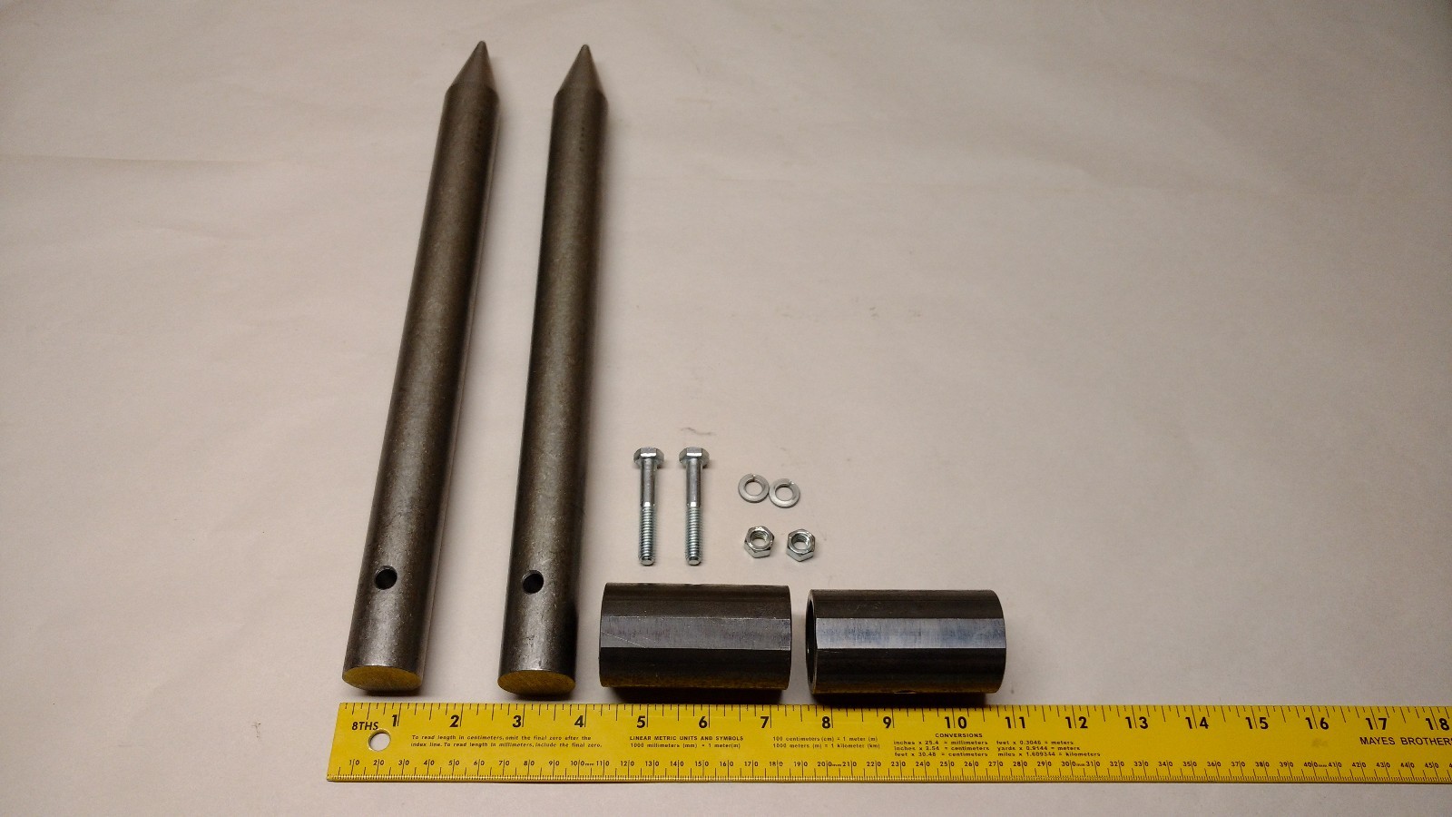 USA - NEW - ROUND BALE STABILIZER SPIKE SPEAR MOVER TINE - WITH MOUNTING SLEEVES