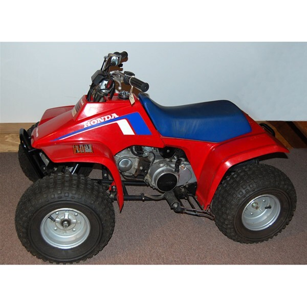 NEW HONDA TRX 70 1986-1987 SHINDY INTAKE & EXHAUST VALVES & VALVE GUIDE SEALS