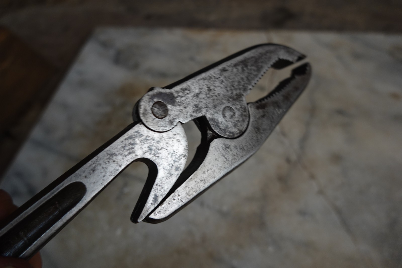 Antique RARE "PTERODACTYL" WRENCH PLIERS SCREWDRIVER PRY BAR Mechanic Carpenter