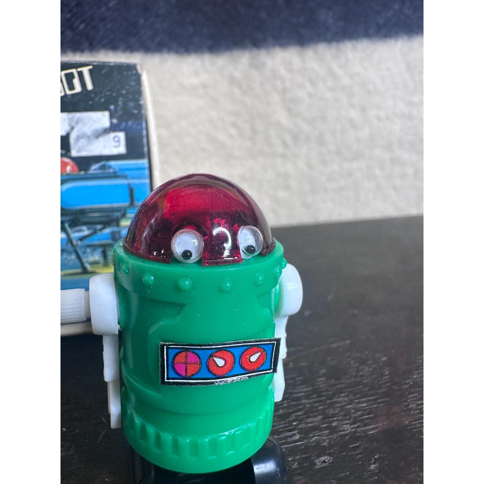 Vintage 1980s Working T-NEE Wind-Up Walking Robot in Original Box