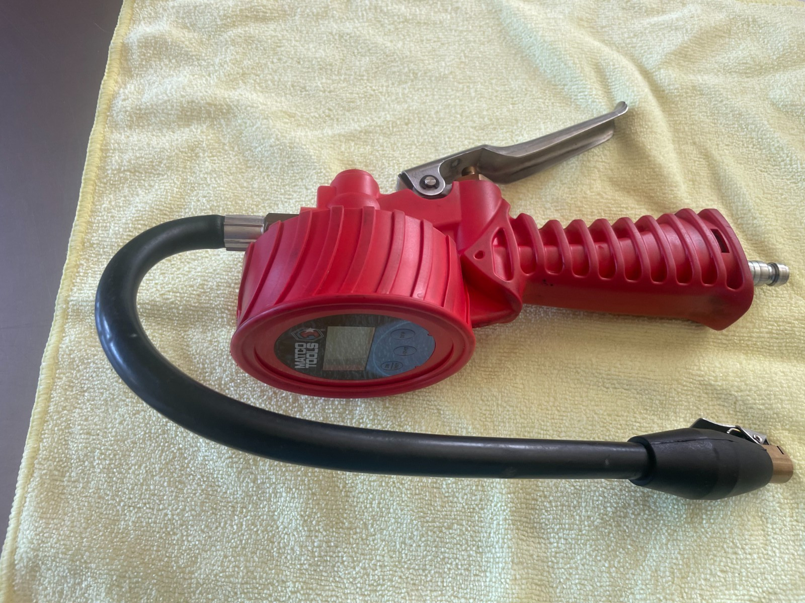 Matco Tools DTI3011 Digital Tire Inflator