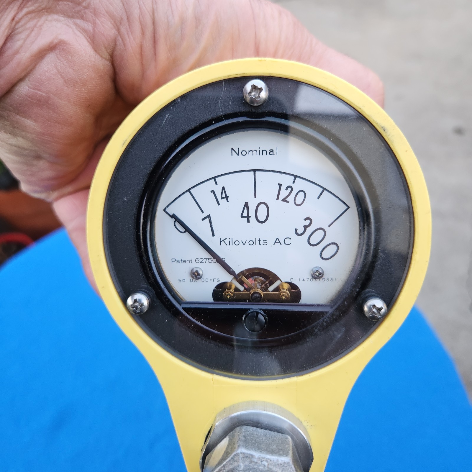 BIERER  VDAH300 Transmission Distribution Line Voltage Detector 0-300 KV - used