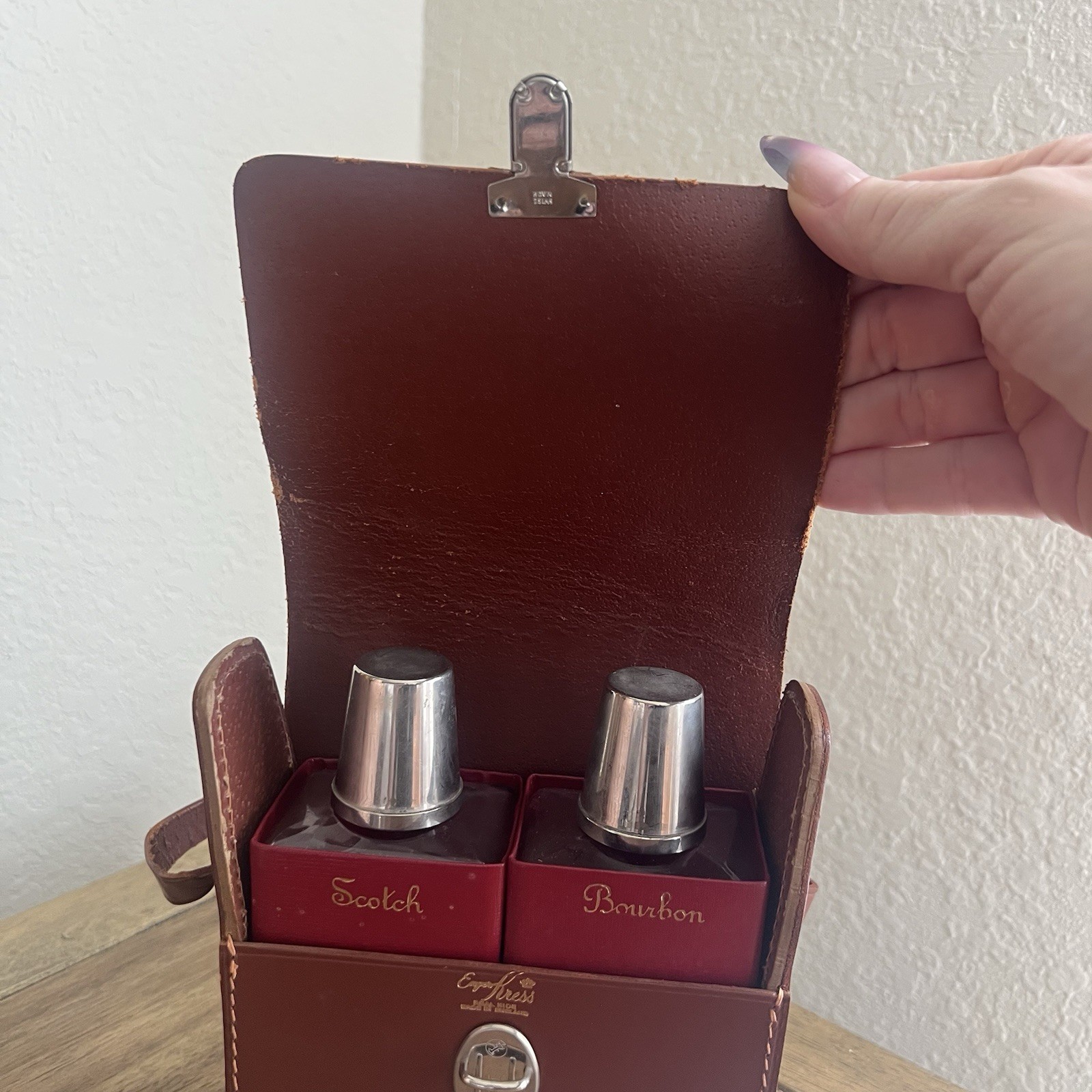 Vintage Enger Kress Leather Travel Bar Set MCM Mad Men Era Bourbon & Scotch