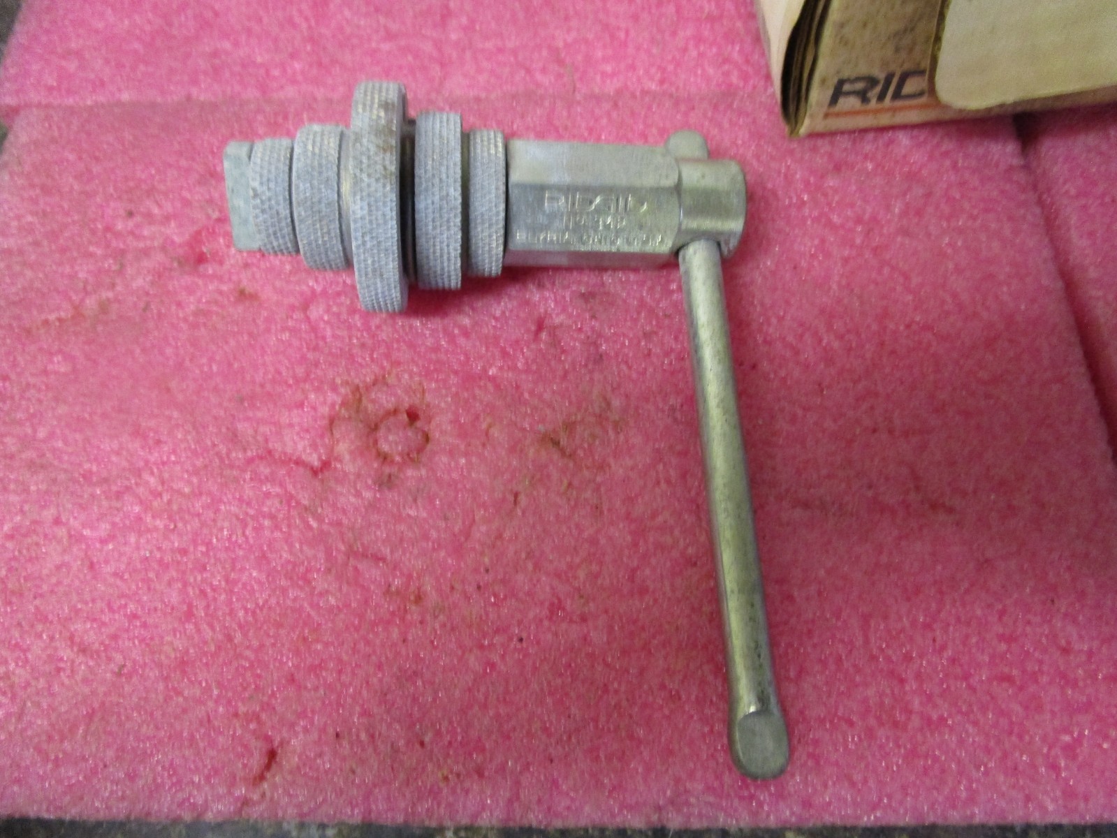 Ridgid 31405 342 Internal Wrench 4 1/2", 1" - 2" Pipe Capacity, 15/8 lbs