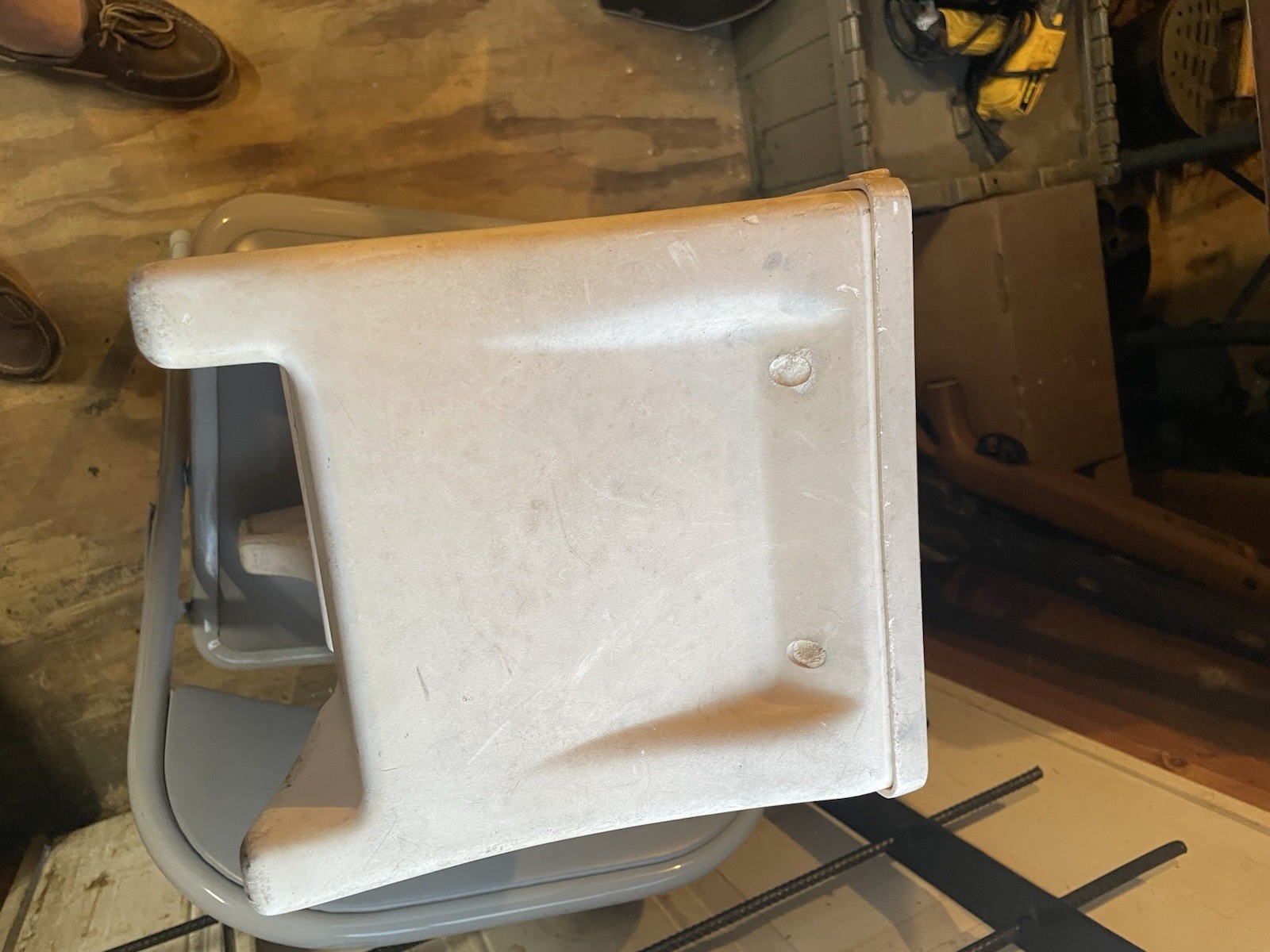 VTG Igloo Lg Kool Rest Armrest Console Cooler 23" Long 1982