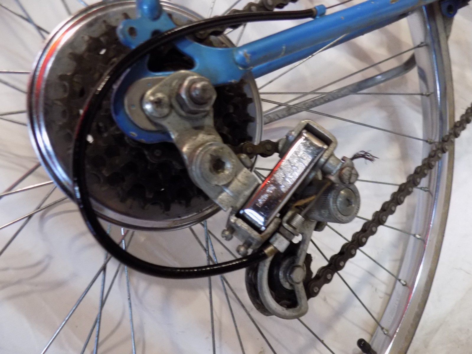 1980s SCHWINN TRAVELER MENS 10-SPEED ROAD BIKE WORLD SPORT SUPER VOYAGEUR LETOUR