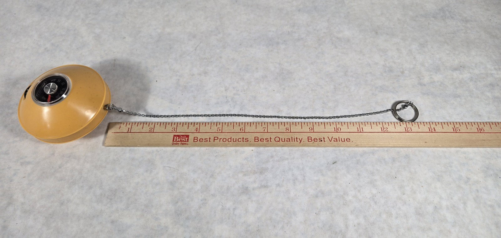 RARE Vintage Kmart Realtone Radio 31-13 Yellow Space Capsule 1970's WORKS