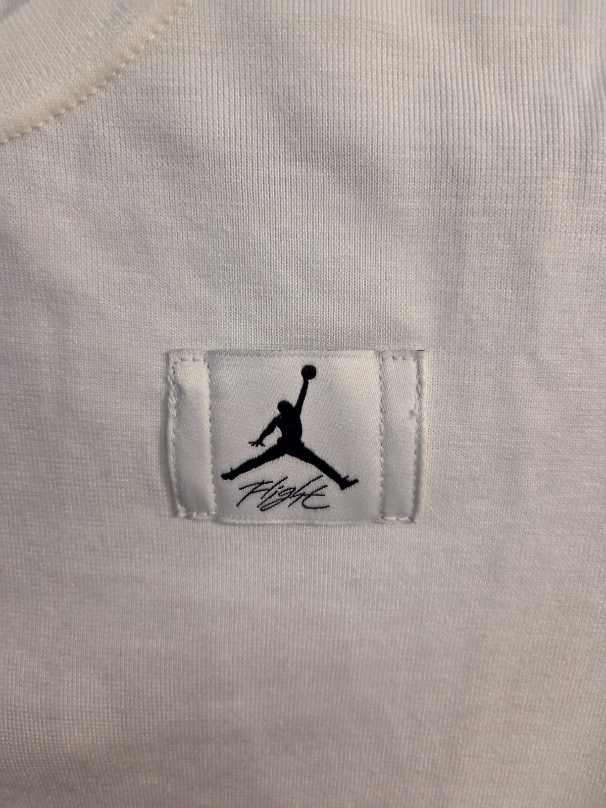 Air Jordan women's white t-shirt size Small