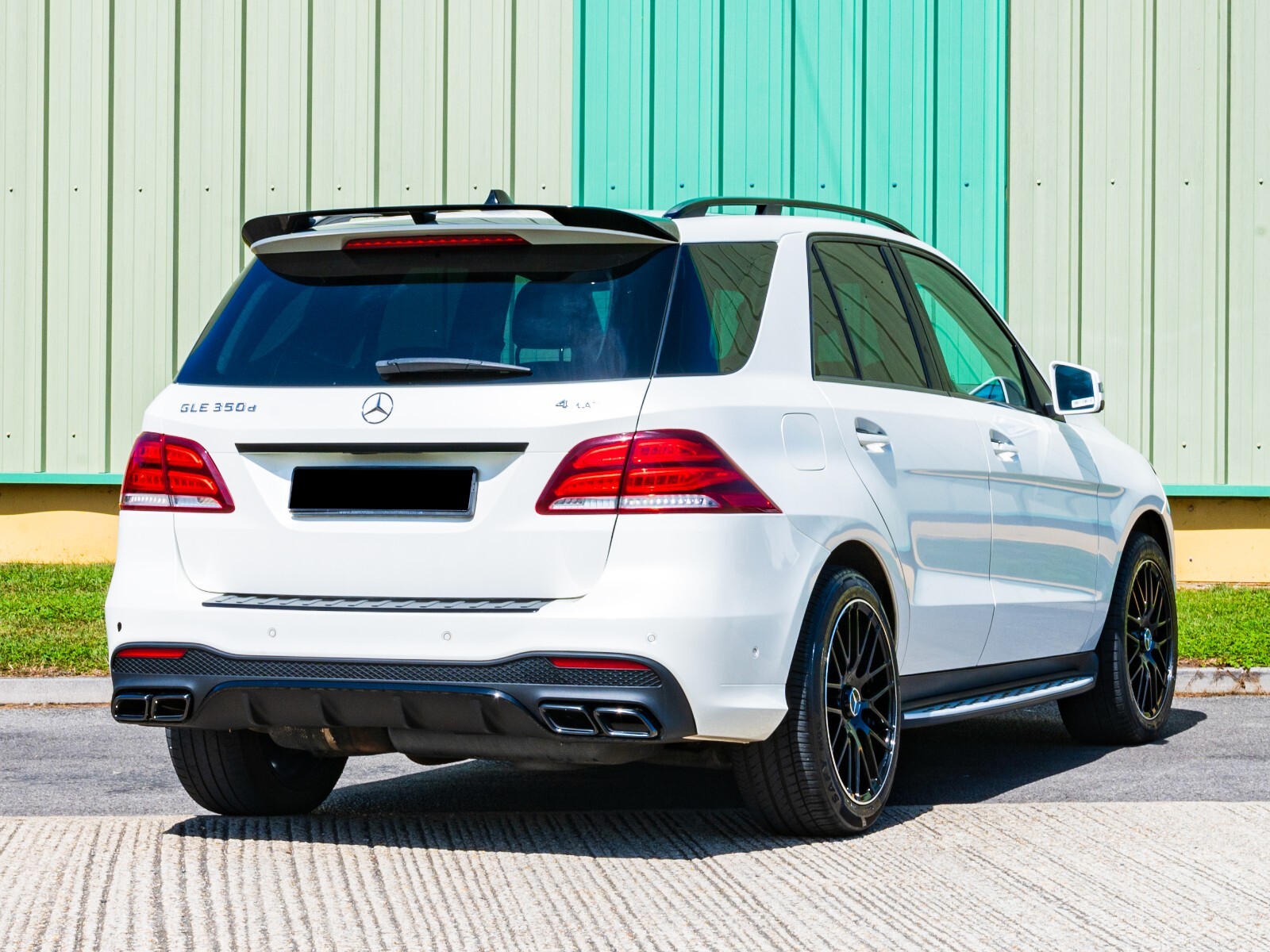 FOR MERCEDES GLE ML W166 SUV GLE63 STYLE REAR DIFFUSER VALANCE & BLACK TAILPIPES