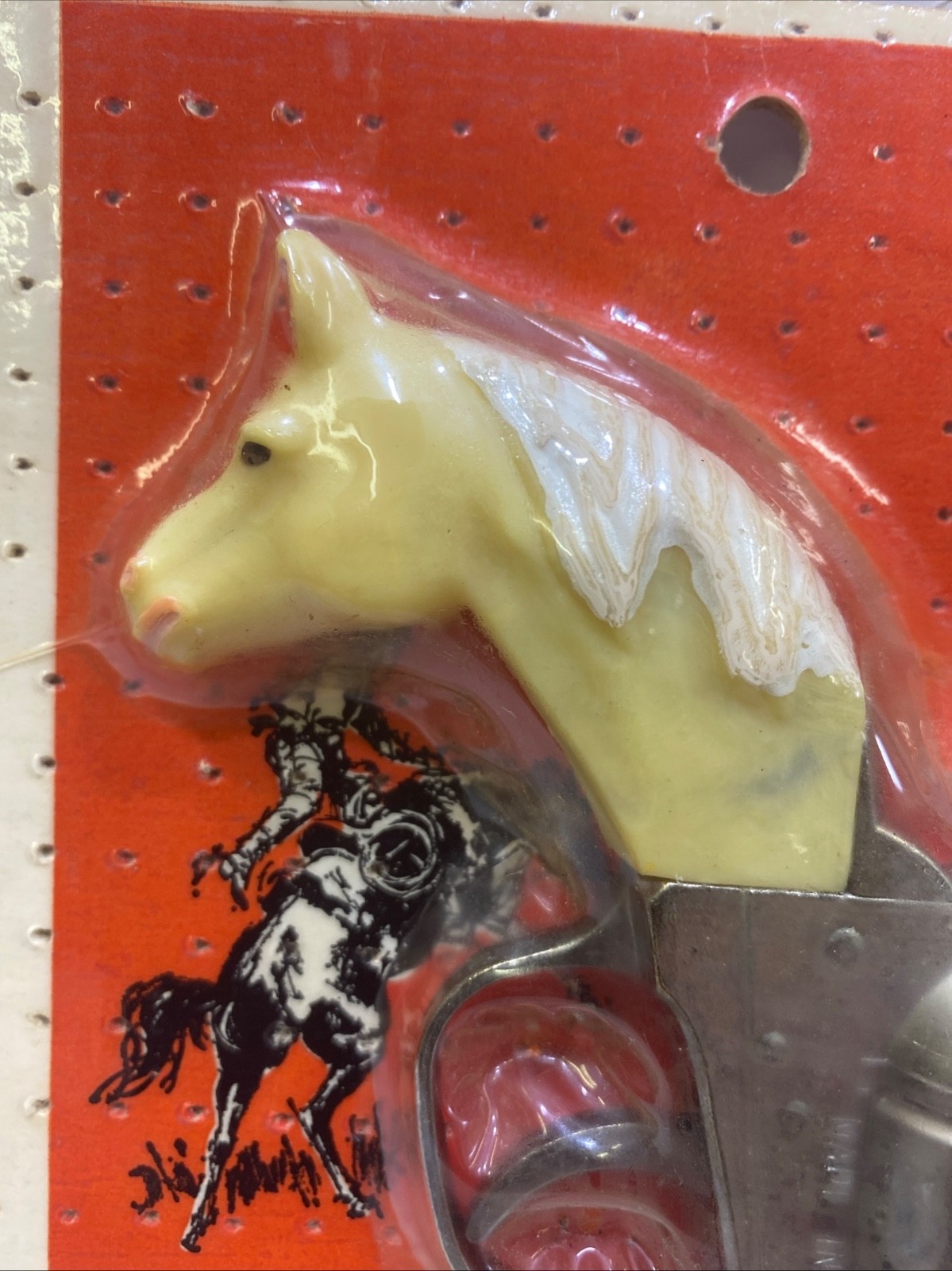 Vintage 60s Hubley Mustang 50 Shot Repeater it smokes ! New On Card