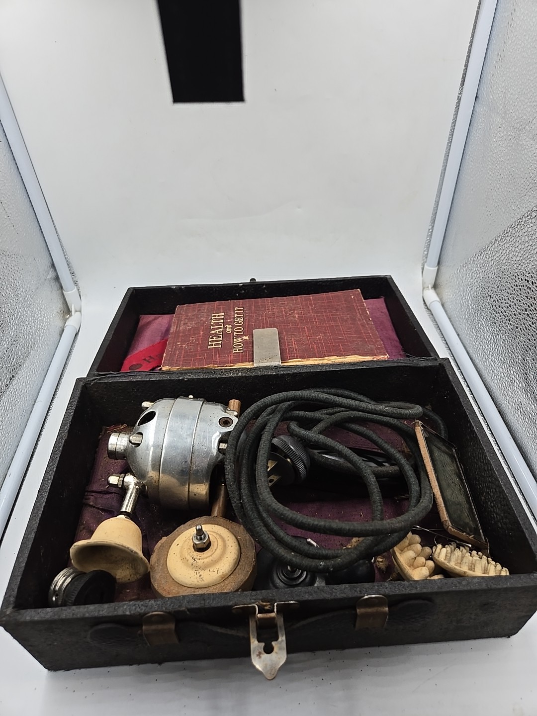 Hamilton Beach Vibrator Machine 1902 W/ Old Book And Box