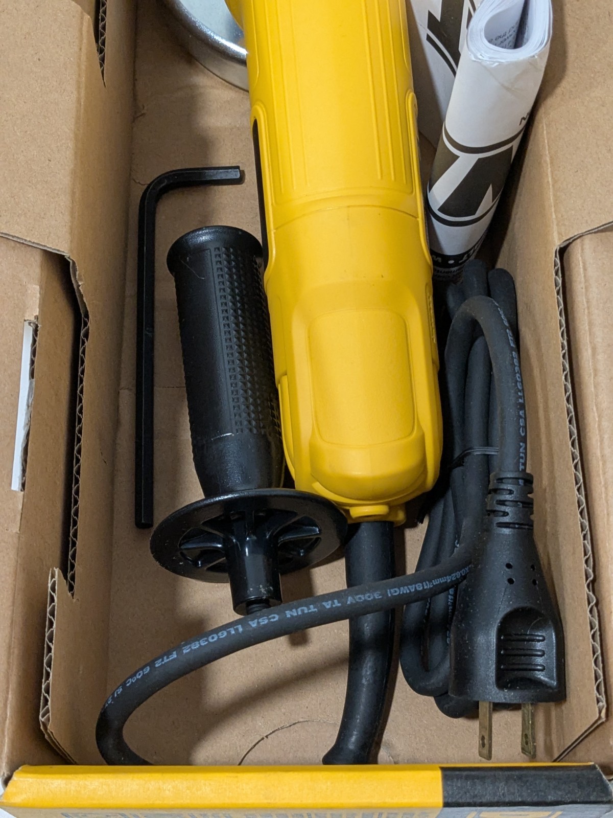 DeWALT 4-1/2" Wheel Dia, 12000 RPM, Corded Angle Grinder DWE4120N