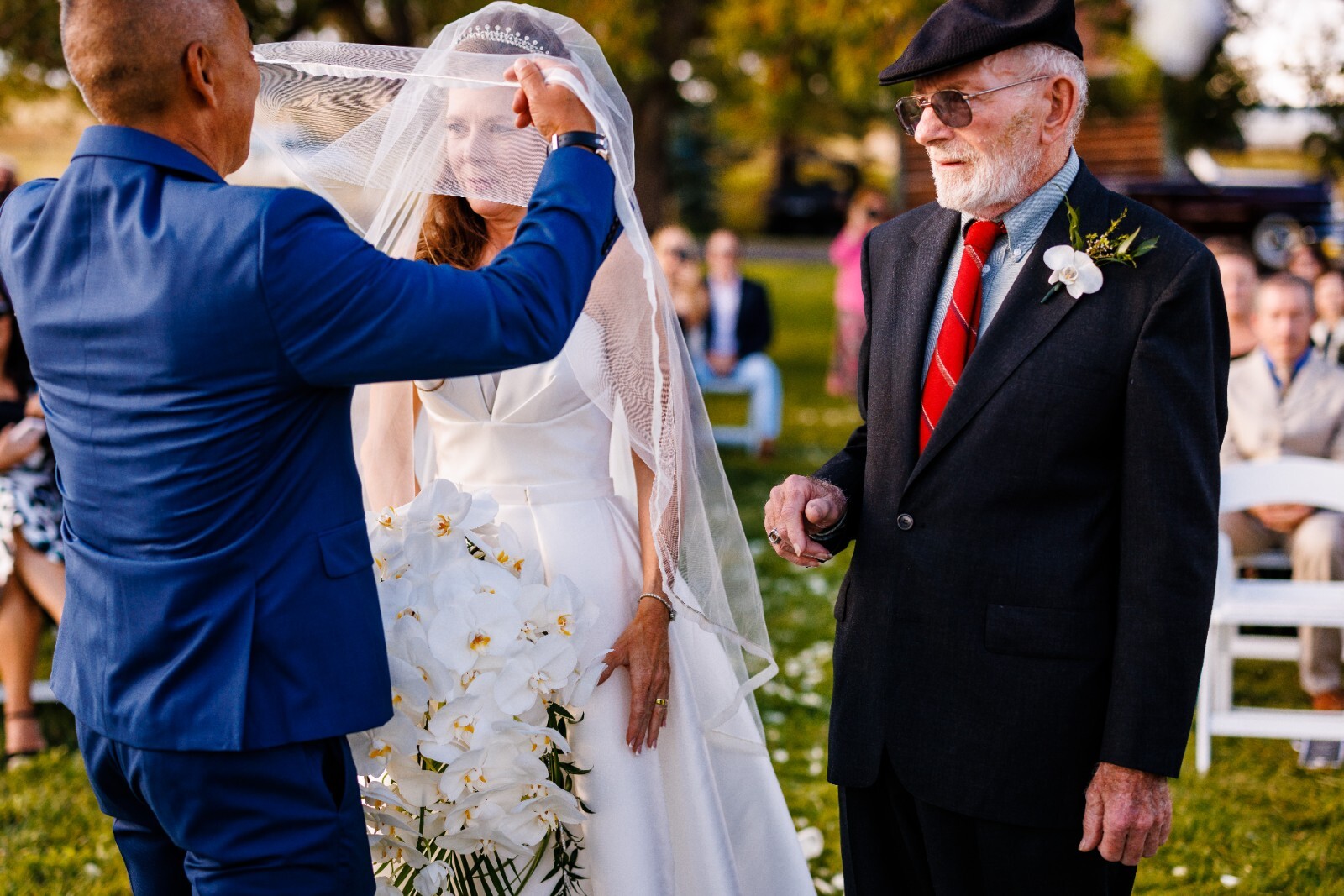 wedding veil chapel length Peter Langer off white with delicate rope trim