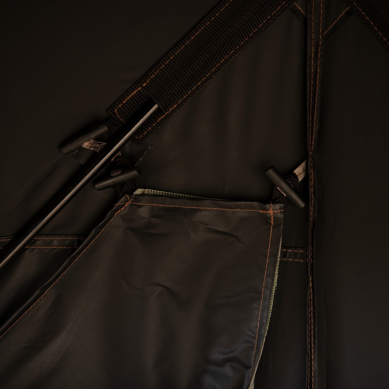 Barronett Blinds® Feather Five, Portable Hunting Blind, 84” x 84” x 72”, FF500BW