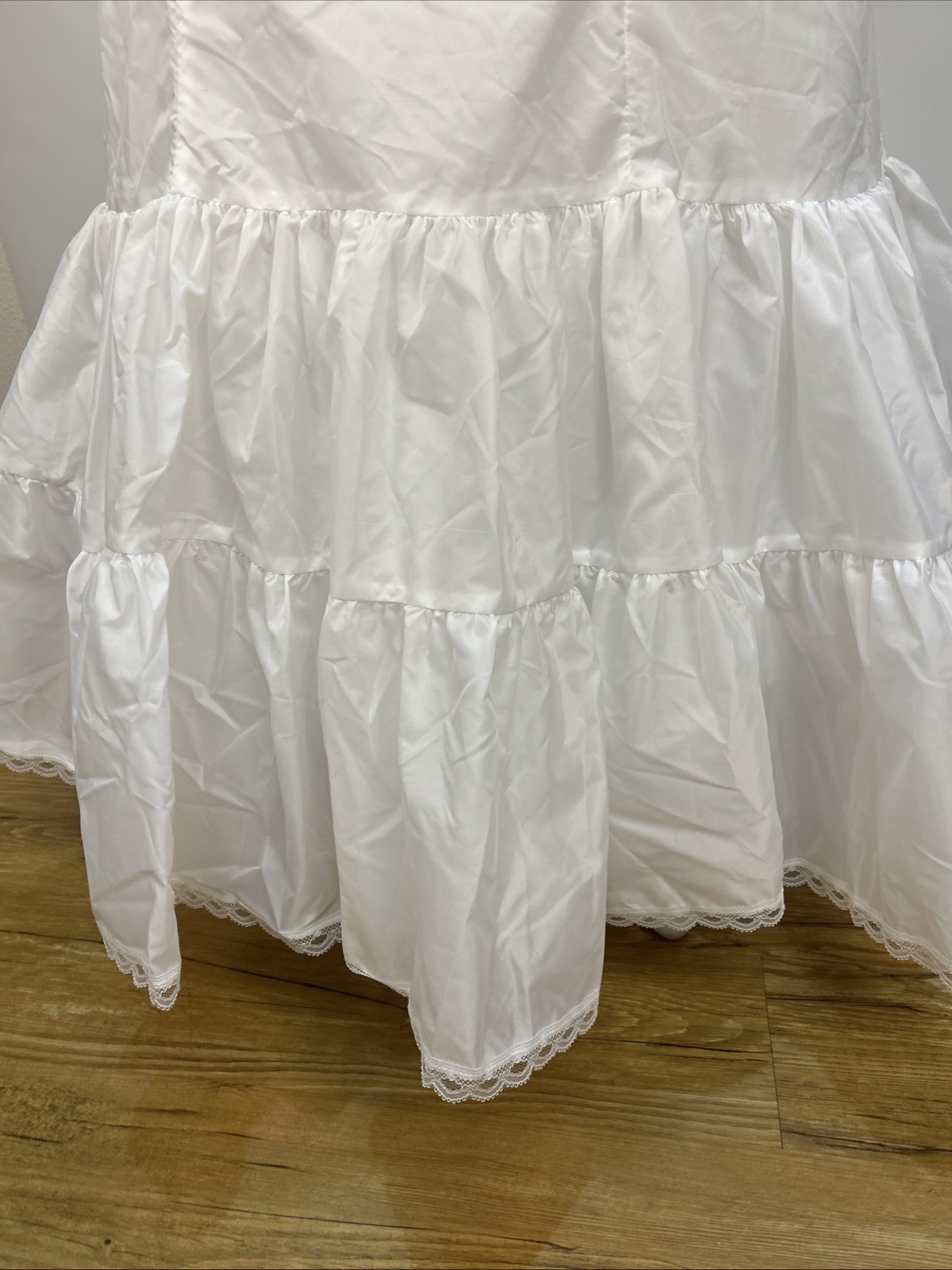 Unbranded Bridal White Fit and Flare Full Slip Petticoat Size 12 Style 550