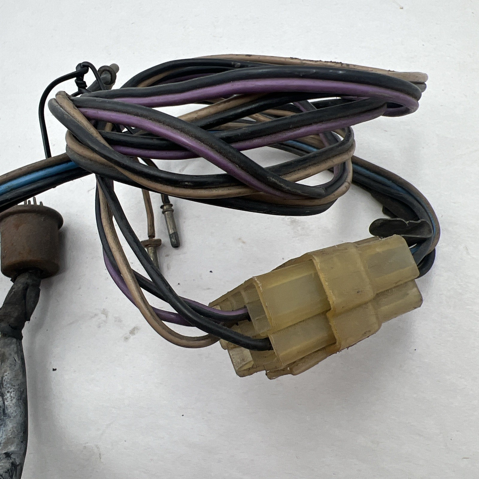 1966 CHEVROLET IMPALA SS BELAIR CAPRICE FM STEREO ADAPTER RADIO 7296351