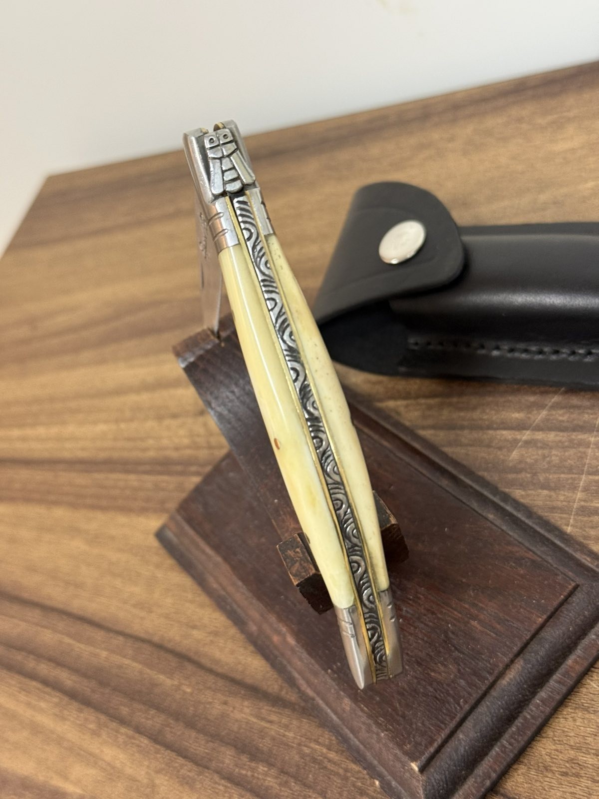 Vintage Laquiole Pocket Knife Blade Steel Antler Handle Leather Sheath Mens Rare