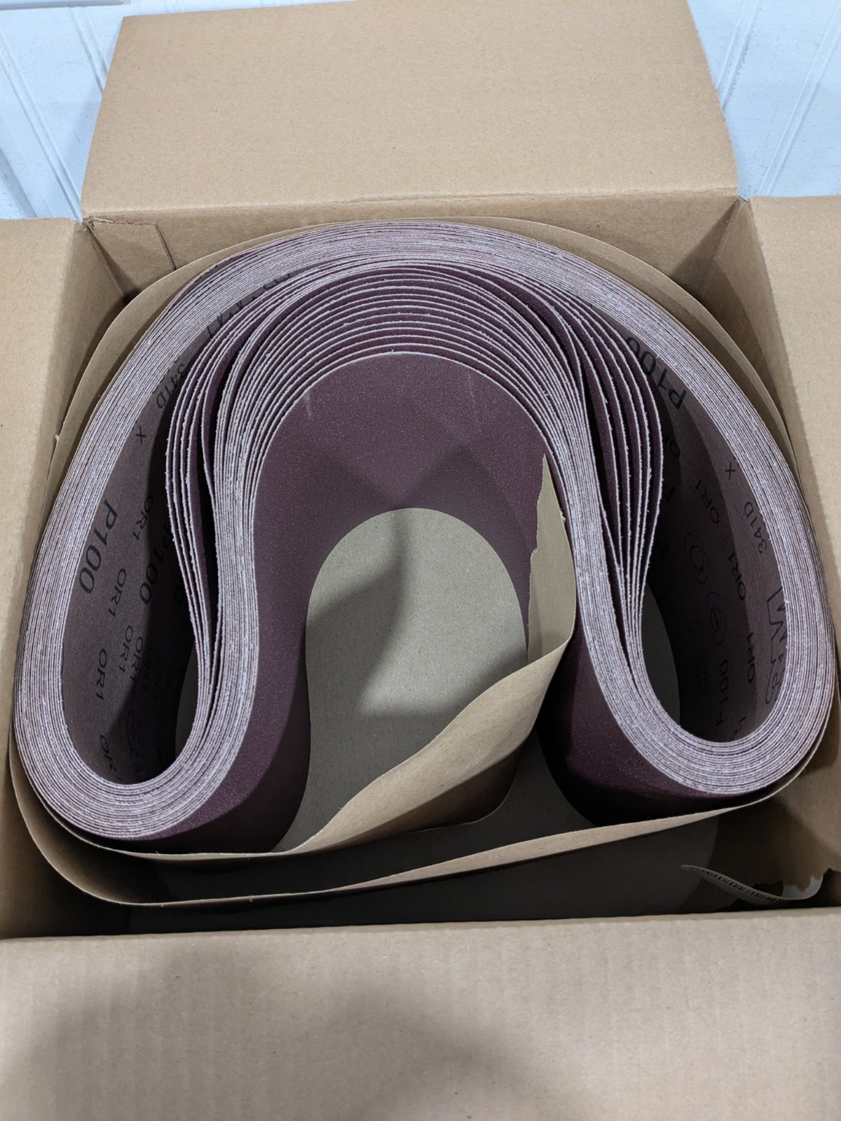 (20) 3M Abrasive Belt: 6" Wide, 48" OAL, 100 Grit, Aluminum Oxide 51115666353
