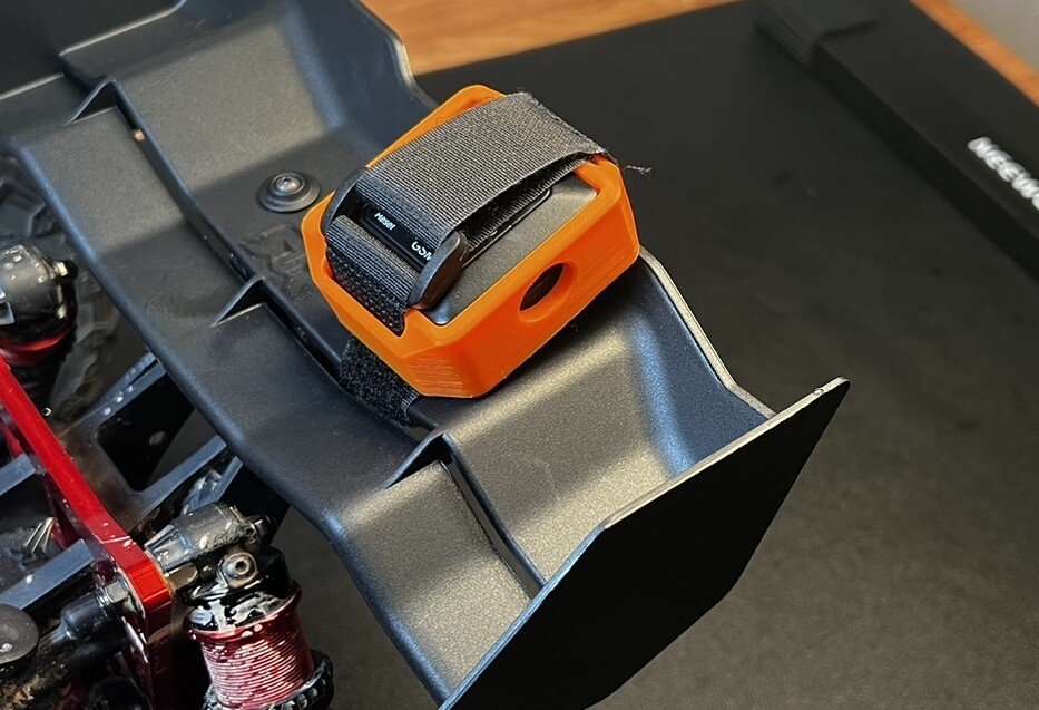 SKYRC GNSS GPS GSM020 Performance Analyzer Mounting System With USB Port Orange