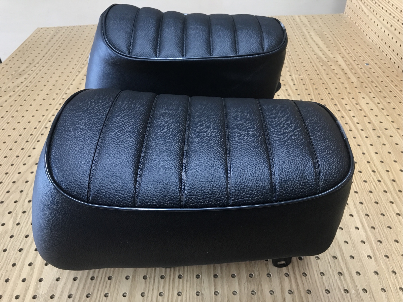 HONDA Z50A SEAT COVER 1968 TO 1971 (SPLIT REAR SEAM) (H-144)