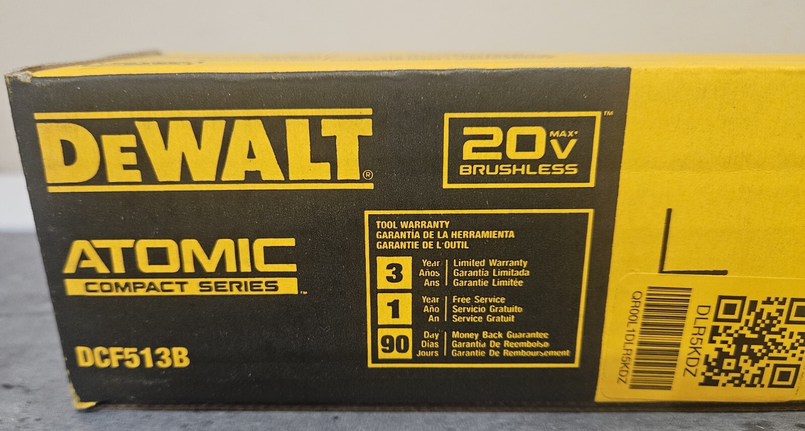 DEWALT ATOMIC COMPACT SERIES 20V MAX Brushless 3/8'' Ratchet DCF513B (Tool Only)