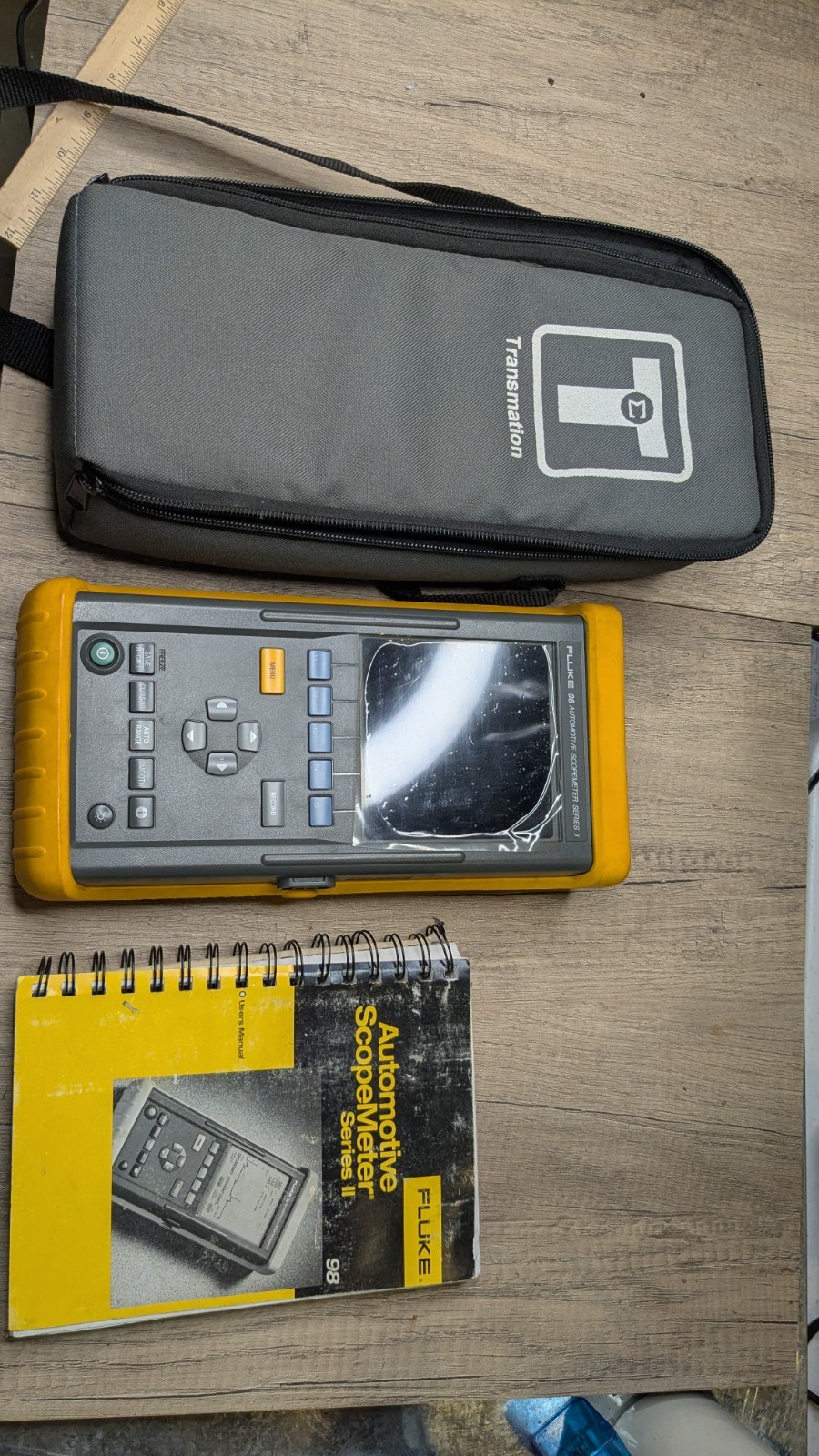 Fluke 98 Automotive Scopemeter Series II Oscilloscope