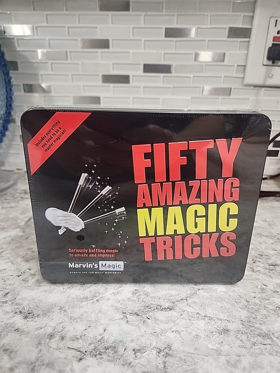 Marvin's Magic: Fifty Amazing Magic Tricks to Amaze and Baffle Metal Tin-NIB