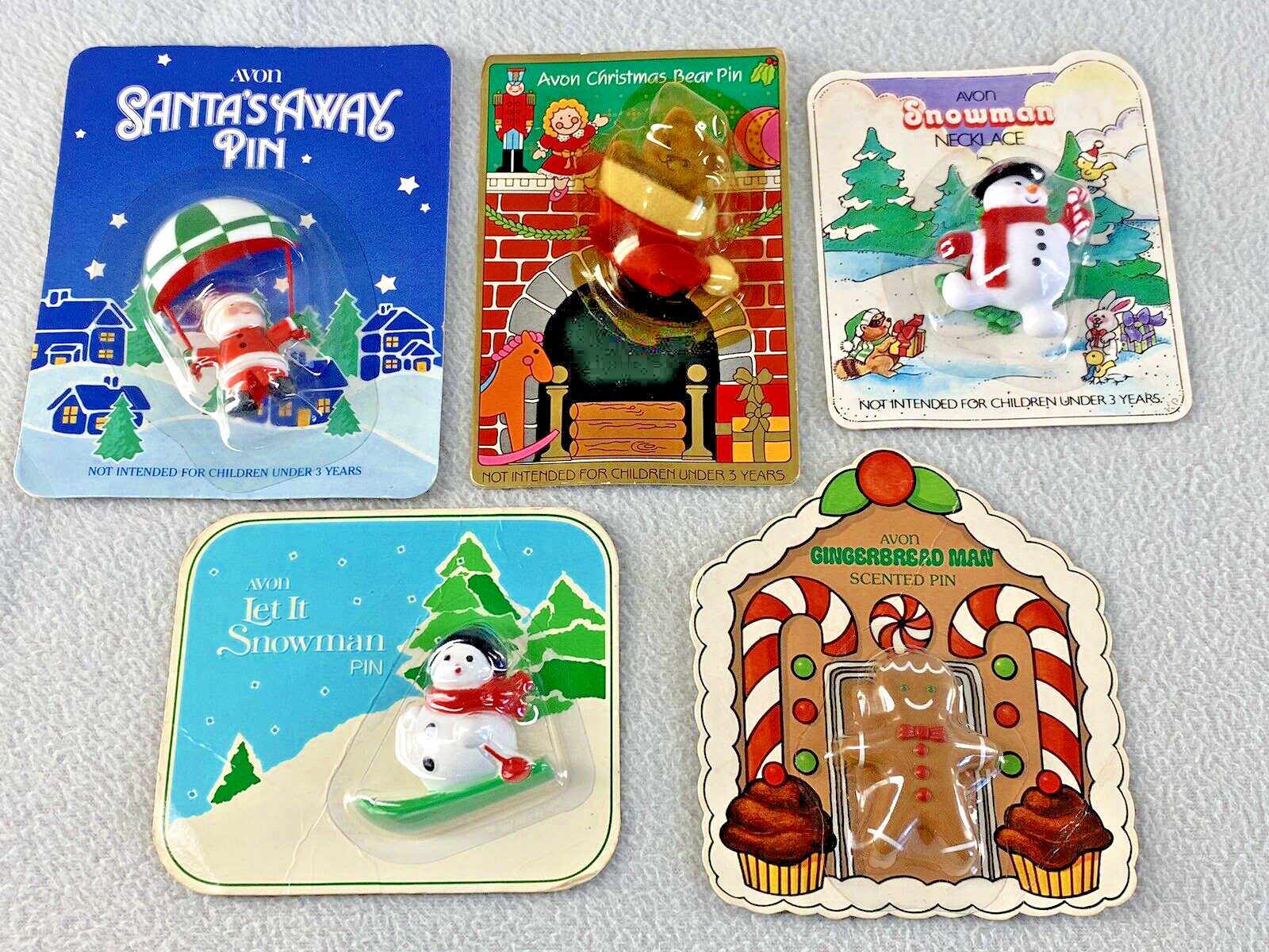 Vintage 80's Avon Holiday Christmas Pin Necklace Plastic Jewelry Lot of 5