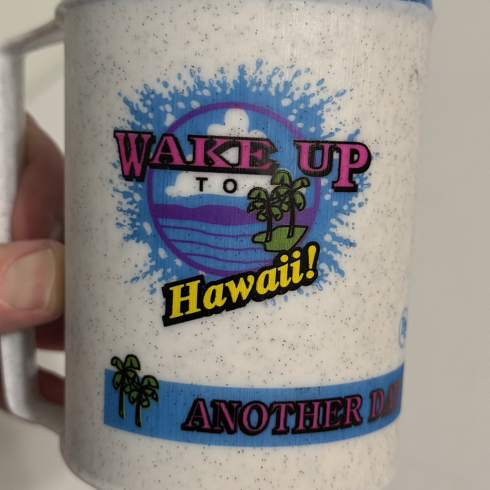 TWO Vintage Fountain Drinks Splash Into Hawaii Aladdin Travel Mugs Cups W/Lids