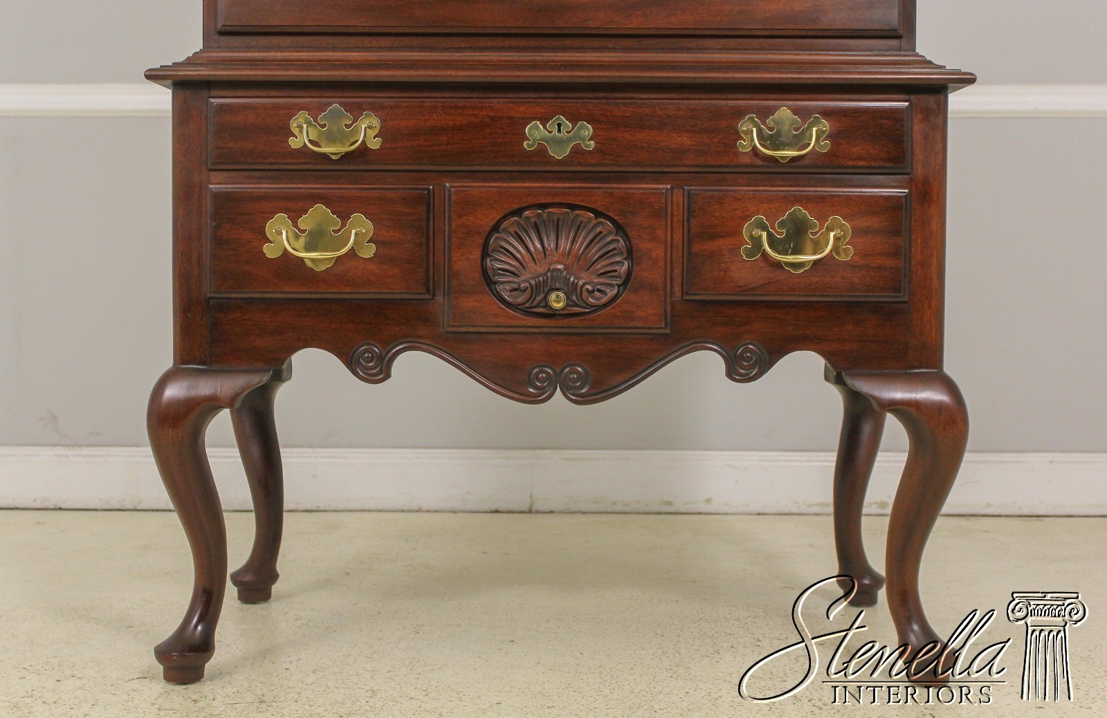 LF58143: HENKEL HARRIS 3 Part Queen Anne Mahogany Highboy