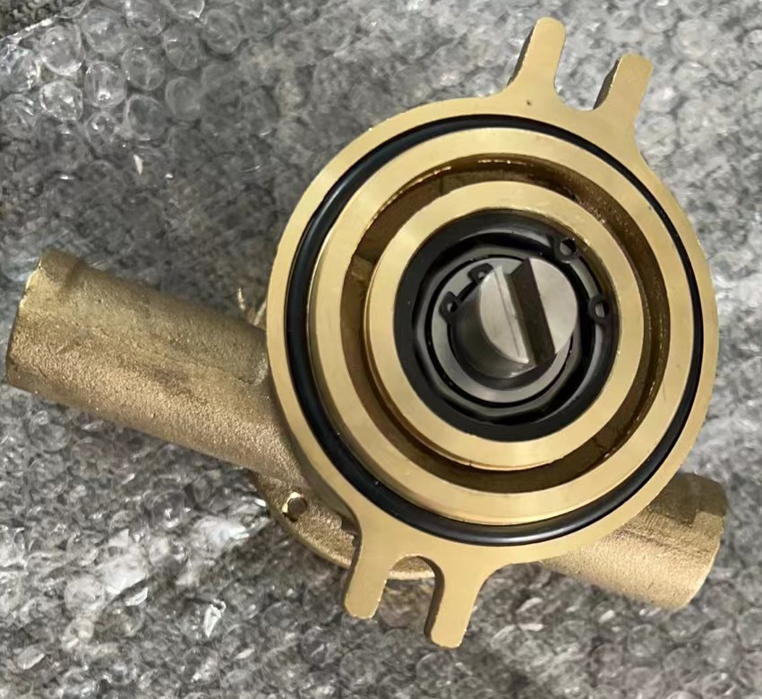 Volvo Penta KAD 300-A KAD43P KAD44P KAMD300 AD31 41 Sea Water Pump 3583115