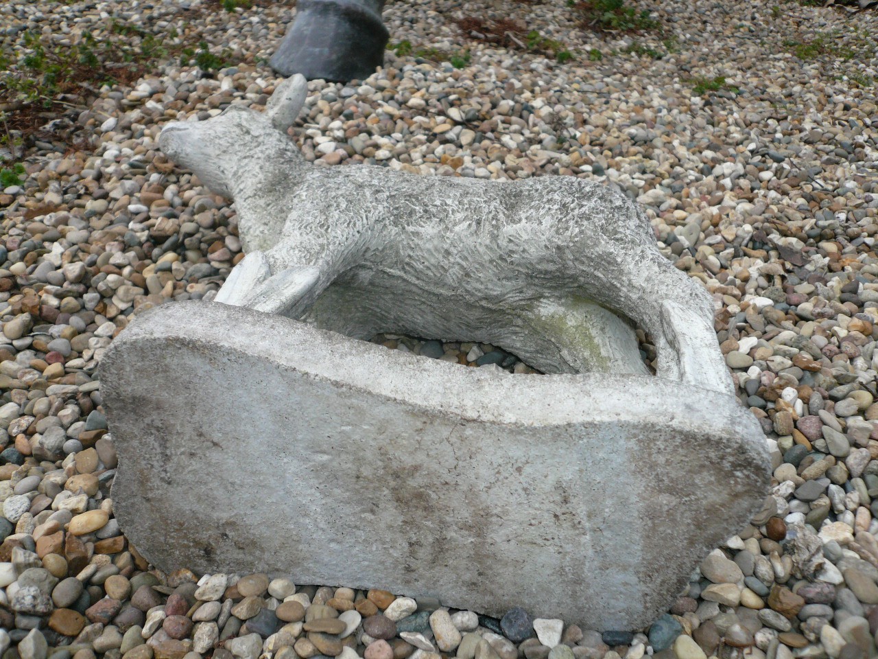 CUTEST EVER VINTAGE CEMENT/CONCRETE BABY GARDEN ORNAMENT LAMB 12" TALL