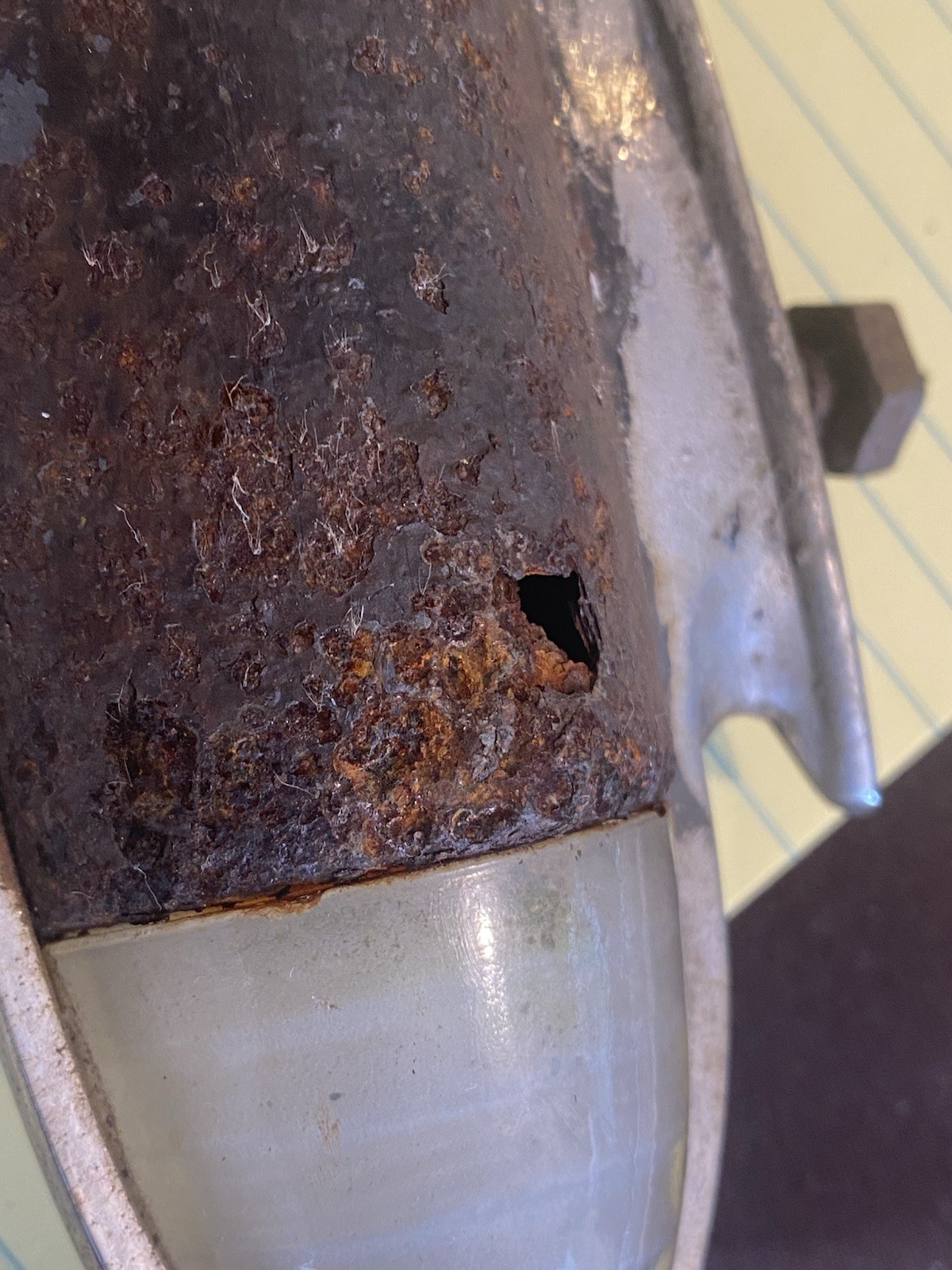 VINTAGE BUICK COUPE FENDER PARKING LIGHT? BUICK/ CHEVROLET LOOK! SOLD AS IS