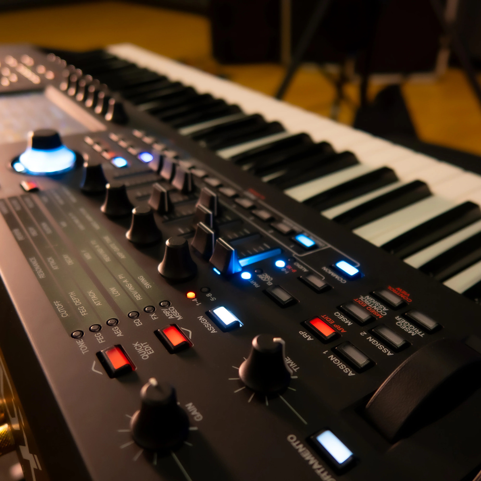 Yamaha MODX M6 61-Key Music Synthesizer Keyboard, New