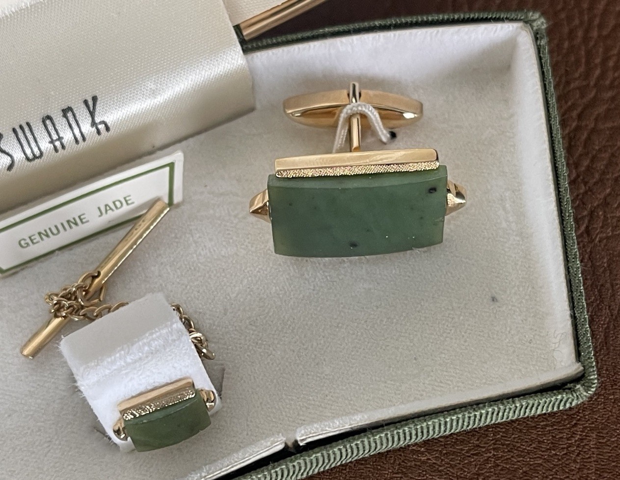 Swank Jade Dynasty Cuff Links Tie Bar Set Jade Cabochons With Original Box