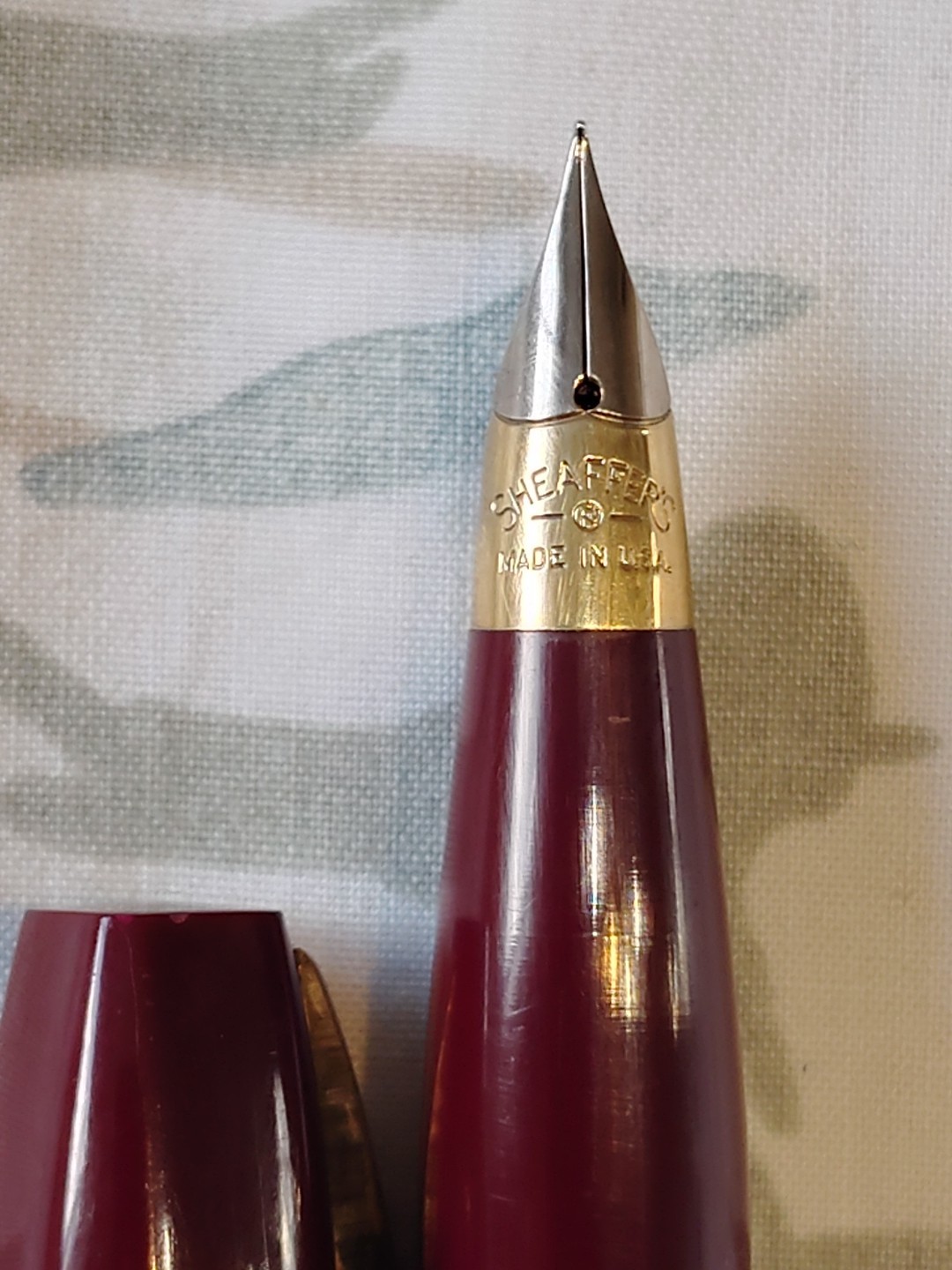 Sheaffer Touch down Bordeaux Plastic Gold Plated Fine Nib Fountain Pen USA