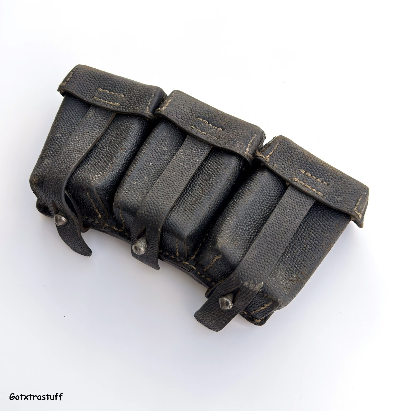 WWII German Ammo Pouch for 98k Mauser Rifle. Marked and Dated 1942