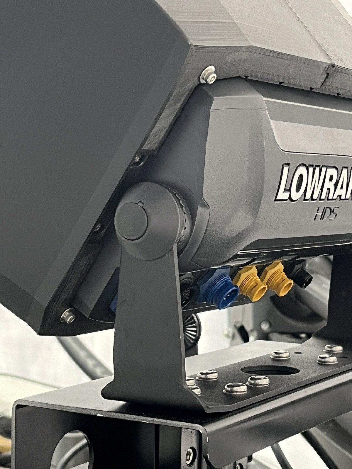 Garmin, Theft Deterrent Gimbal Knob Replacement Kit Limited Lifetime Warranty