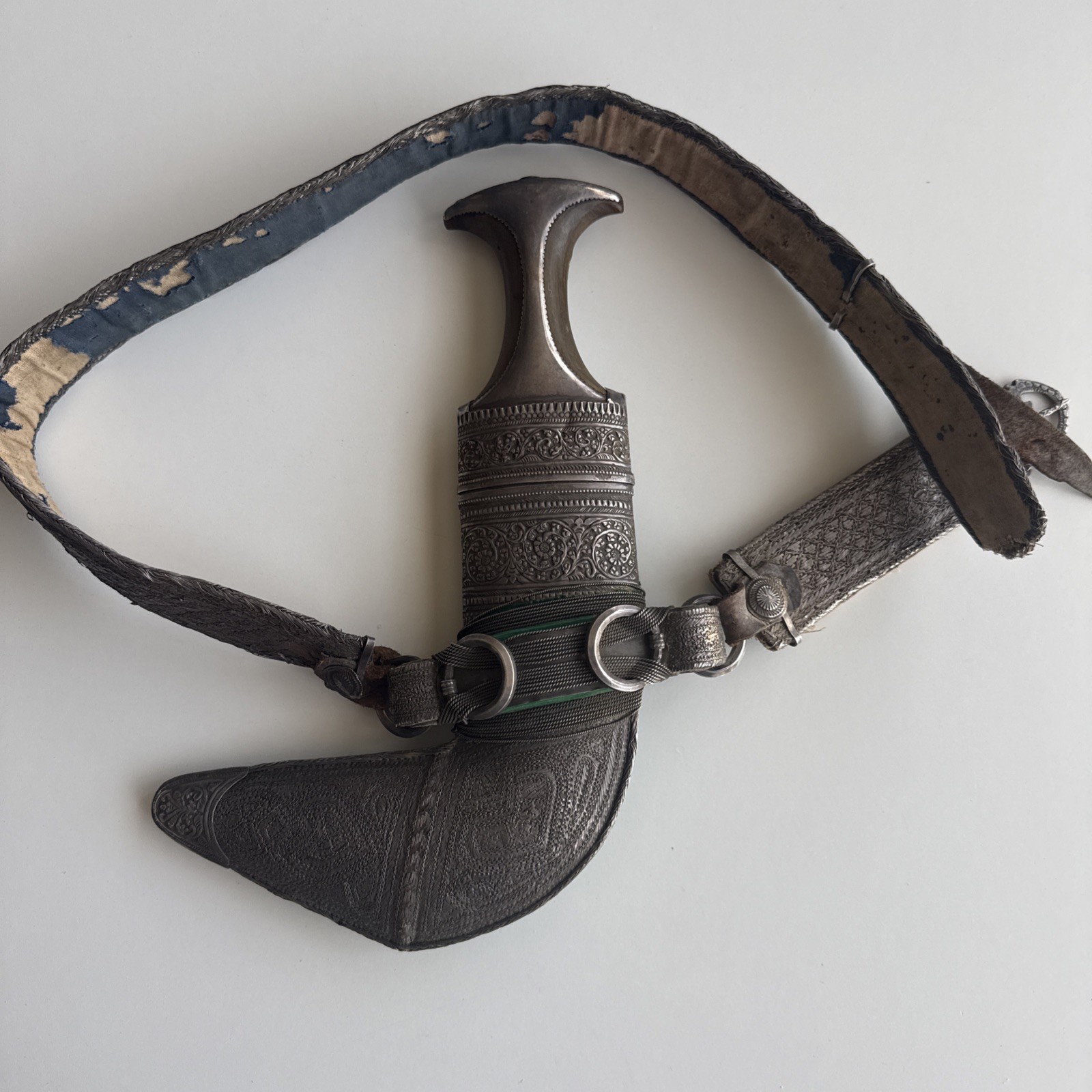 Antique Yemeni Omani Khanjar Dagger Jambiya