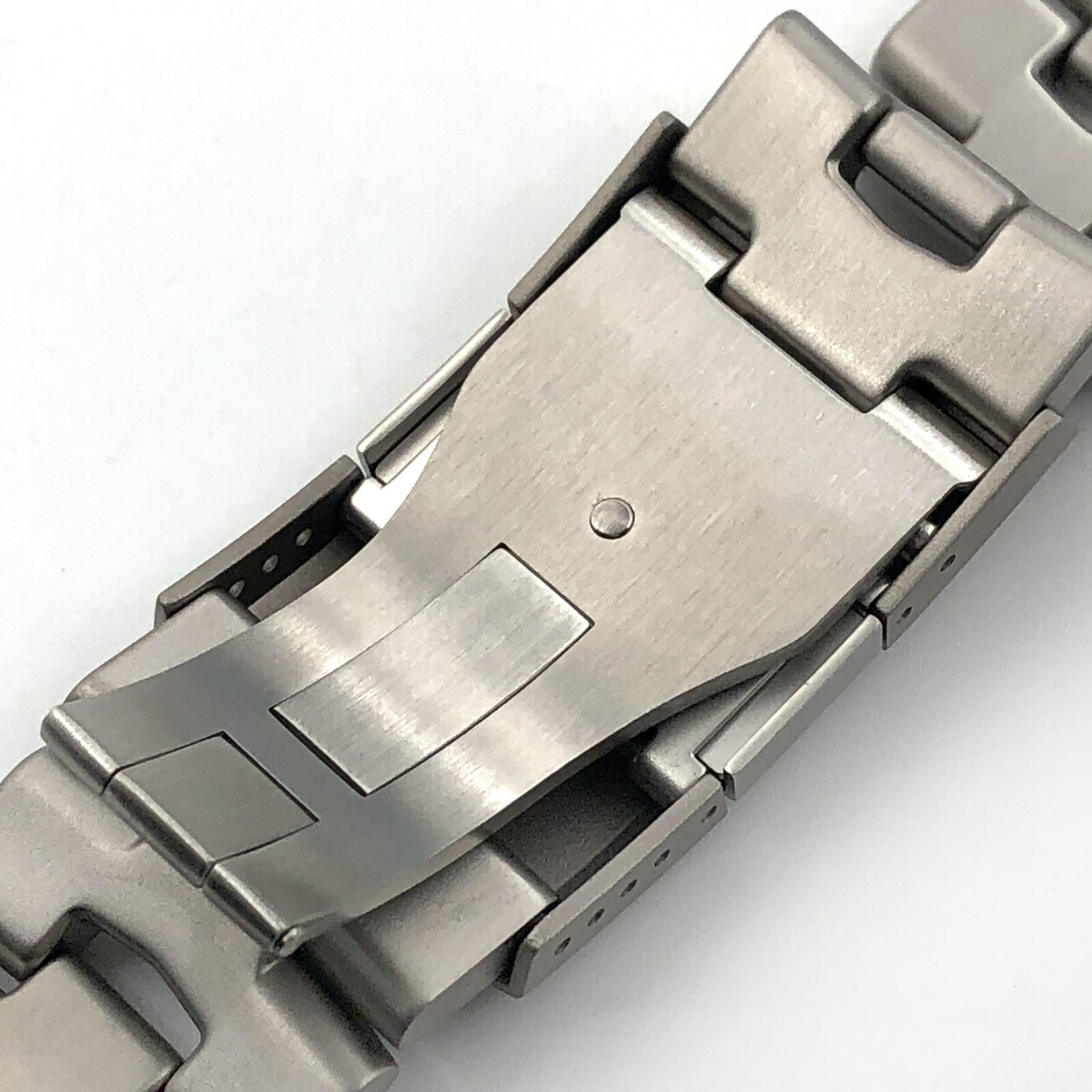 22/26mm Original Titanium Watch Band Strap For Garmin Fenix 8/7 7X 6X 5 Pro Plus