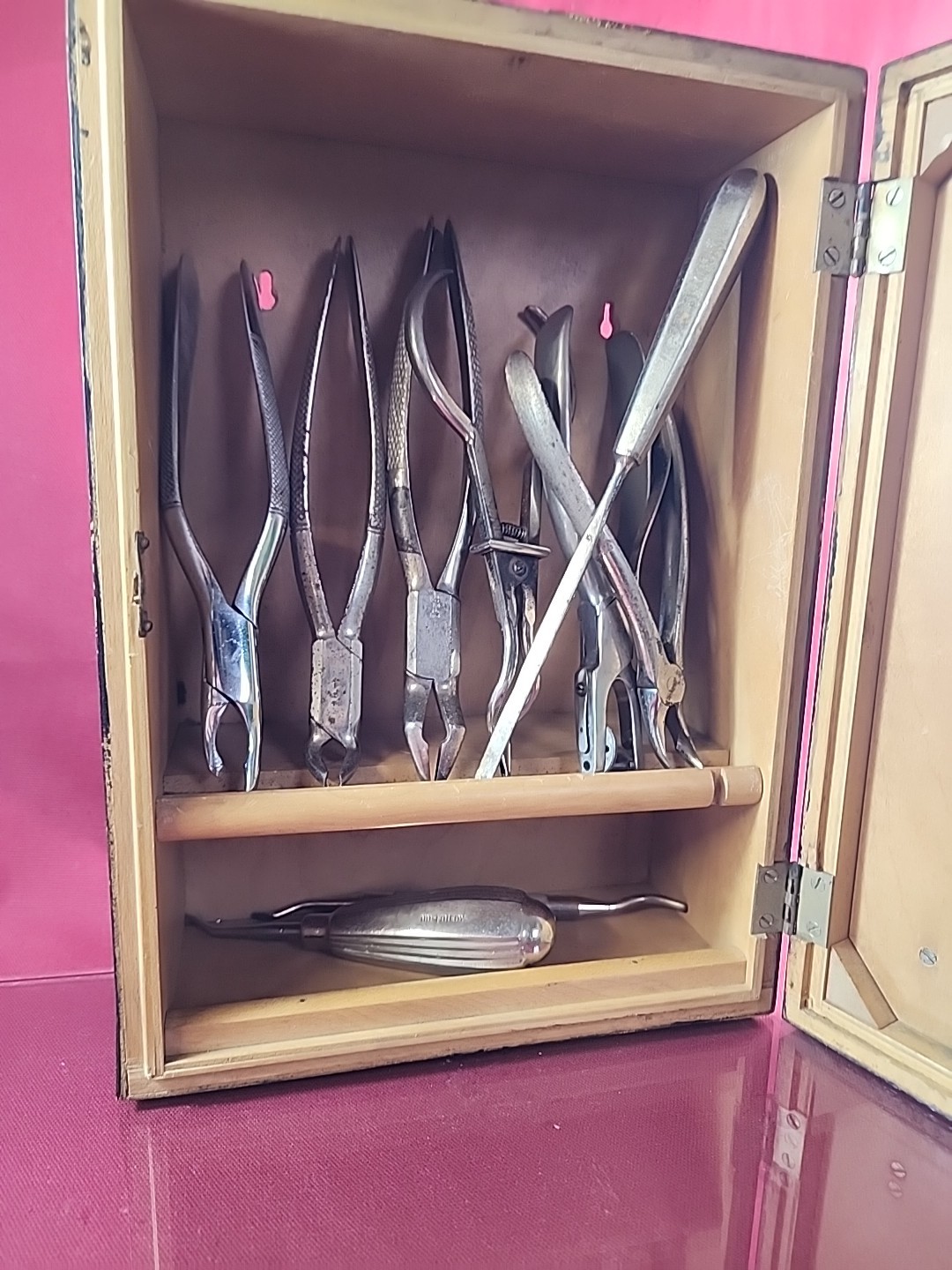 Antique Dentistry Tool And Wall Cabinet Early 1900s Medical