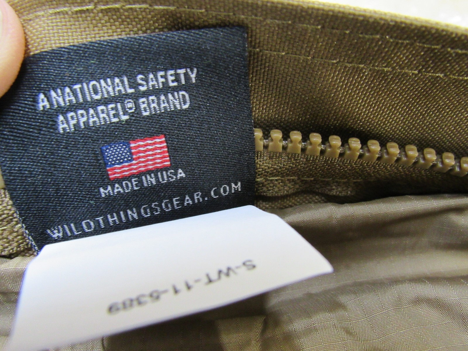 Wild Things Knuckle Roaster Hand Warmer Coyote Brown USMC NIW Made In USA