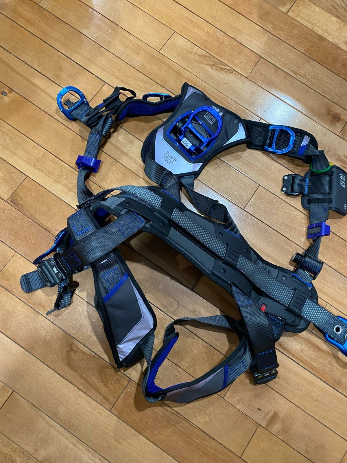 DBI Sala 3M ExoFit X300 Safety Harness MED Fall Protection Body Belt Tower