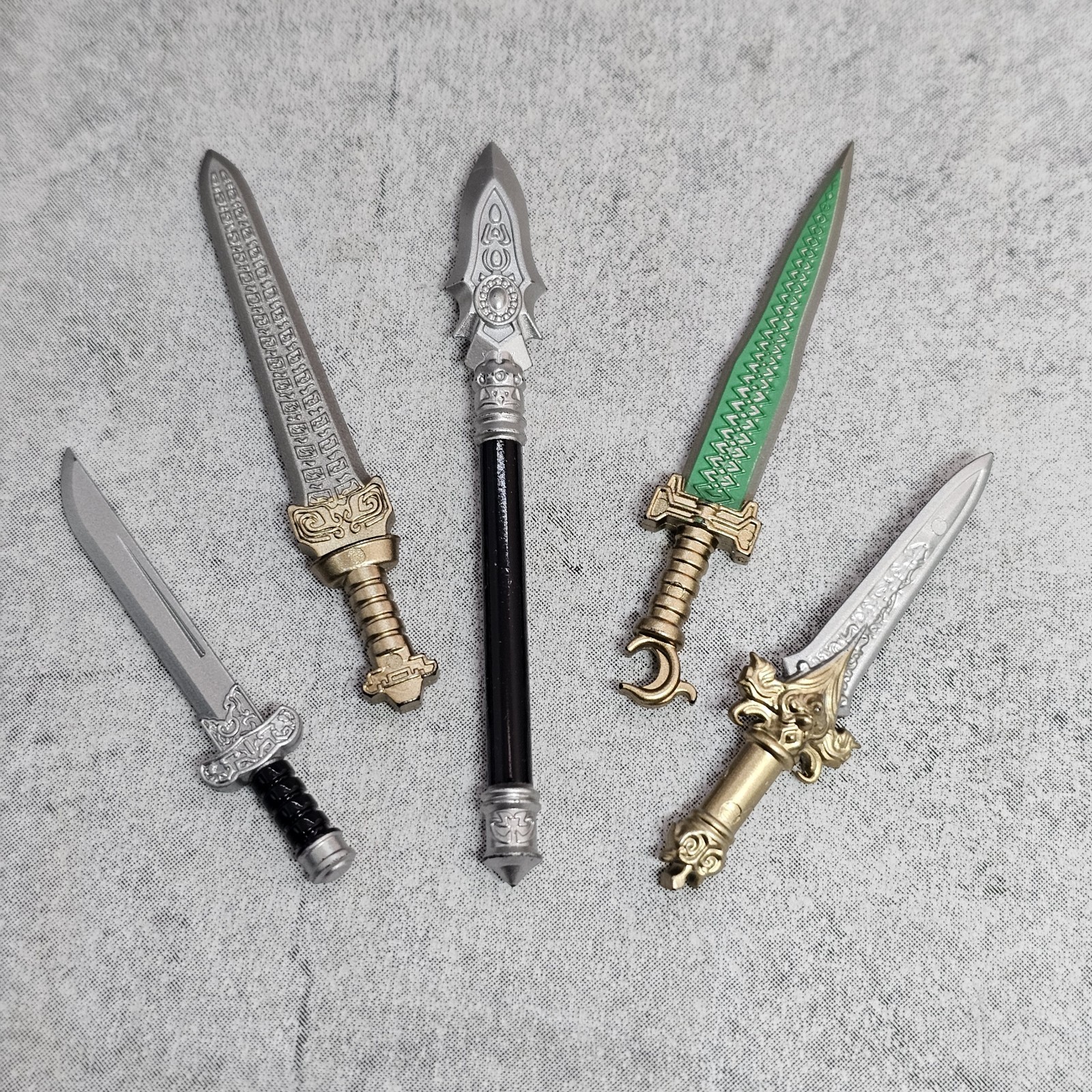 5pack Fantasy Knight Swords Spear Weapons for Block Minifigures F7fw01 Lotr
