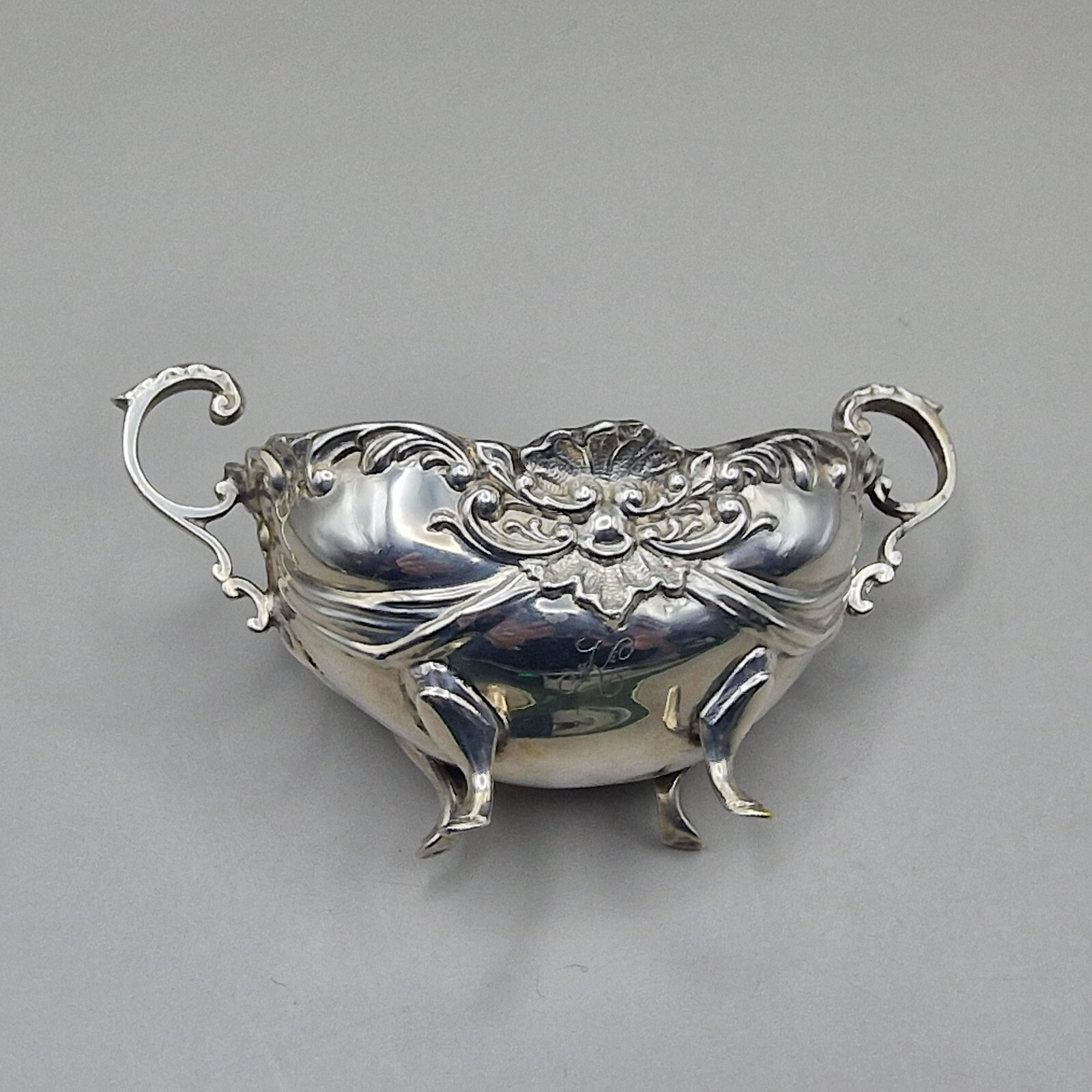 Antique Sterling Silver Salt Cellar by Henry Matthews 1906