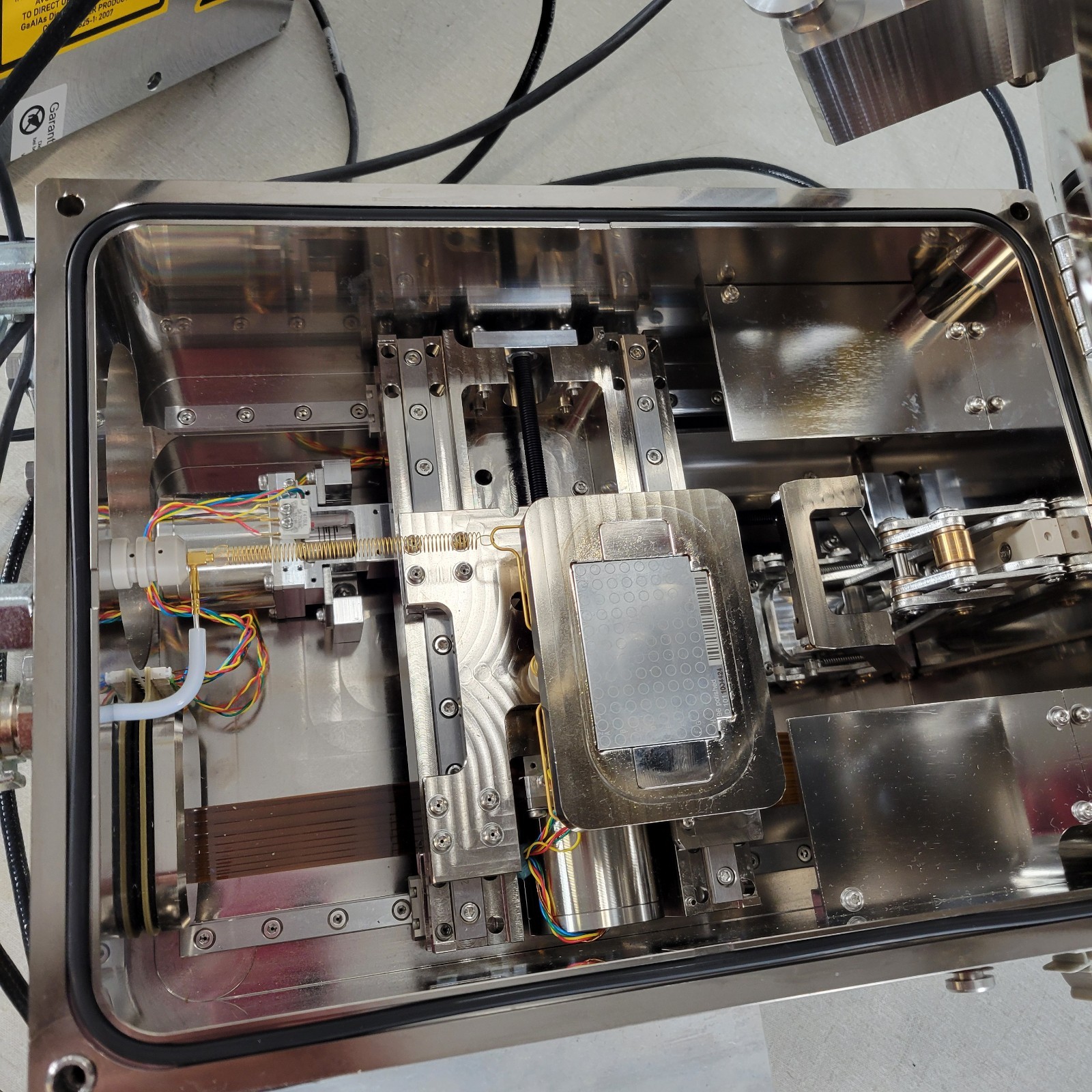 Lot of 2 Bruker UHV-Compatible XY Stage High Vacuum Mass Spectrometer Chamber