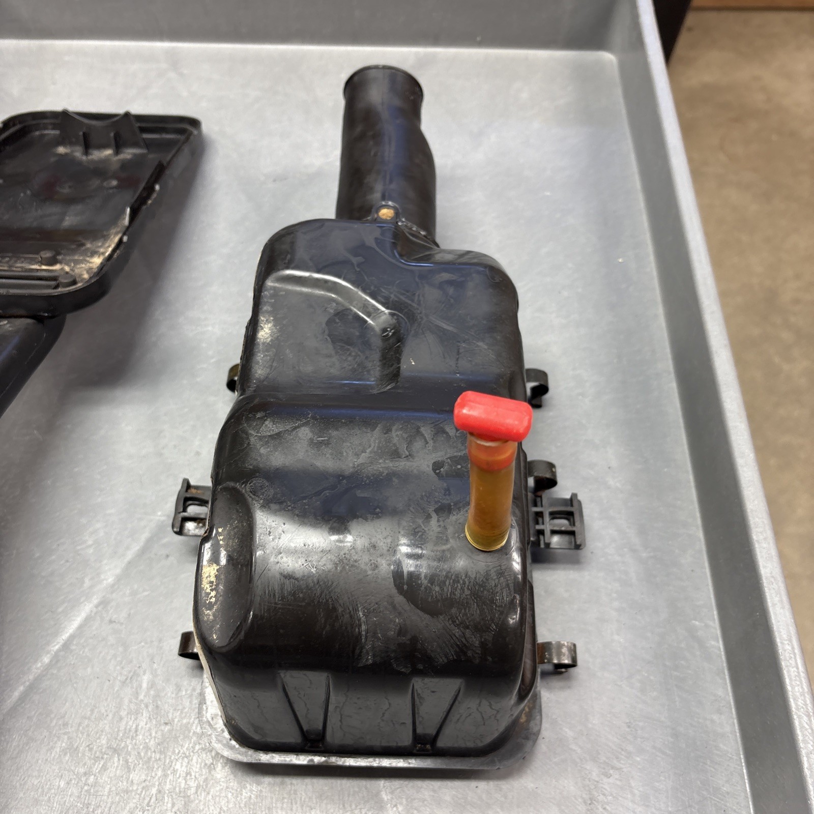 1999 Polaris Sportsman 335 Airbox 5432774