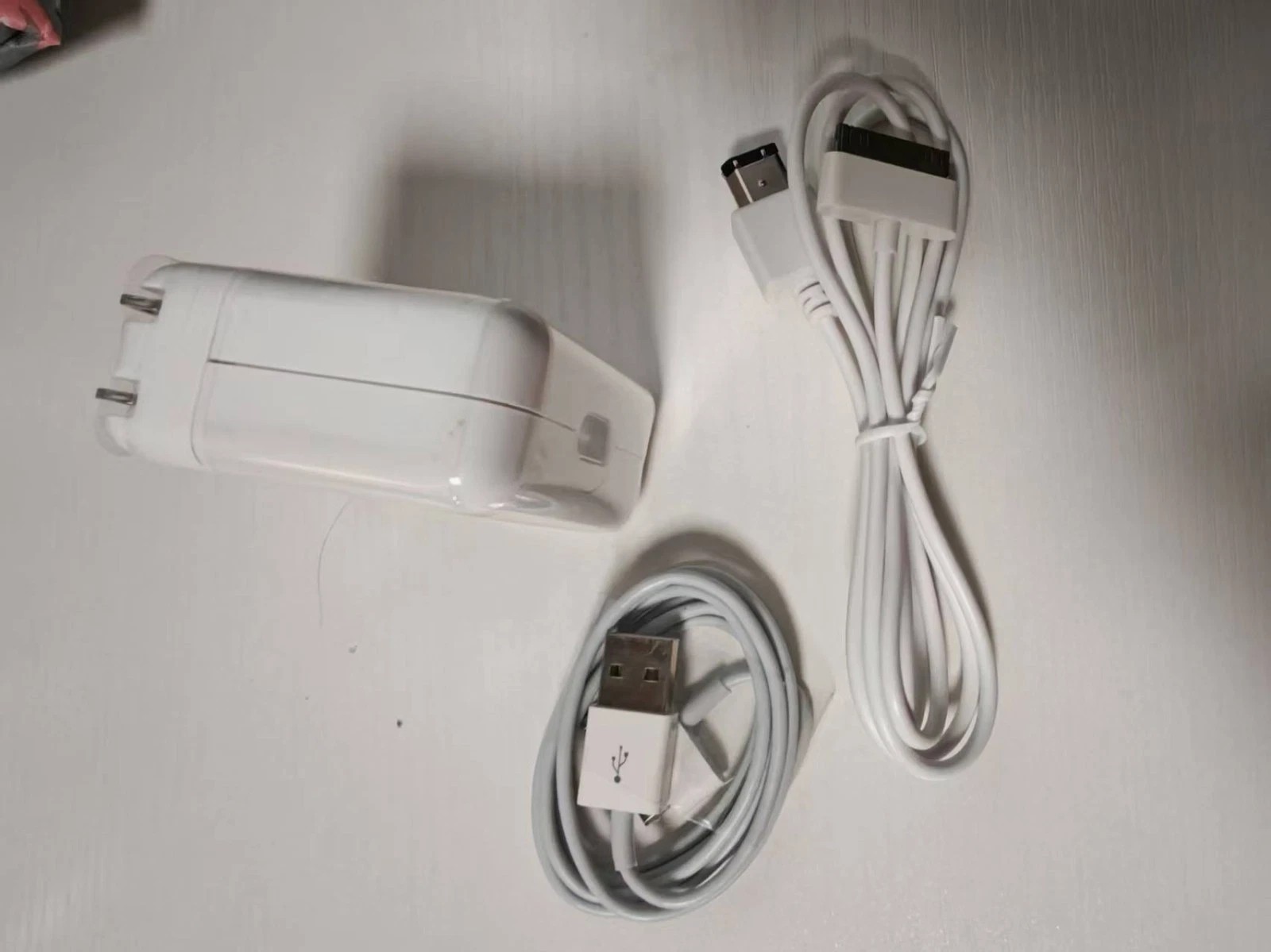 A1070 Firewire 1394 iPod Mini Power Adapter + FW 6Pin to 30Pin Data Cable Cord